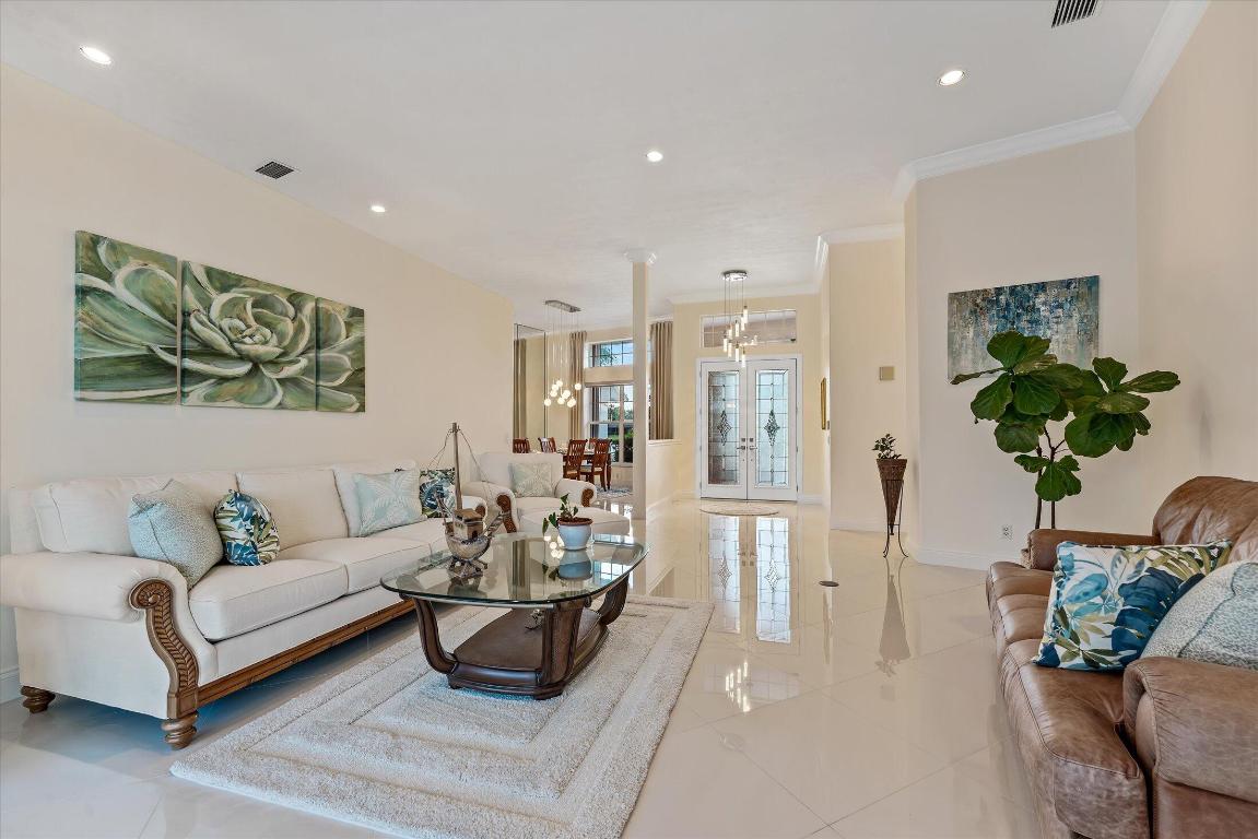 2674 SE Erickson Drive