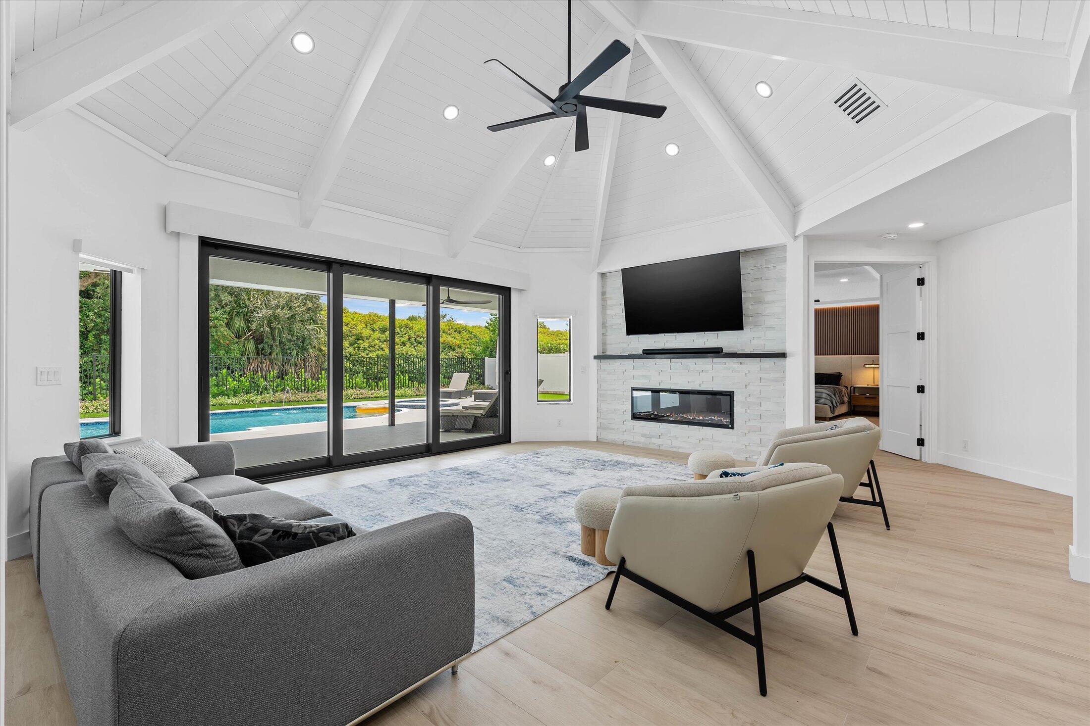 2670 Tecumseh Drive