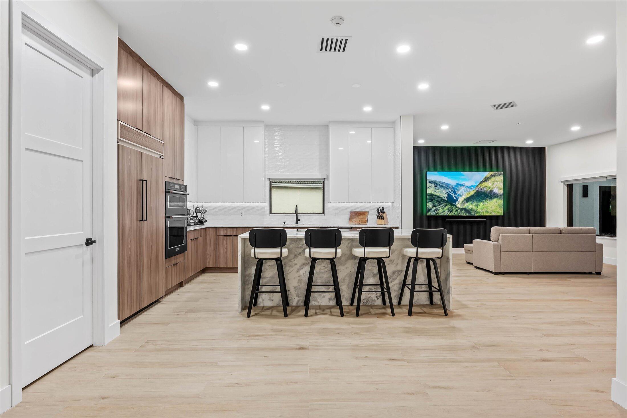 2670 Tecumseh Drive