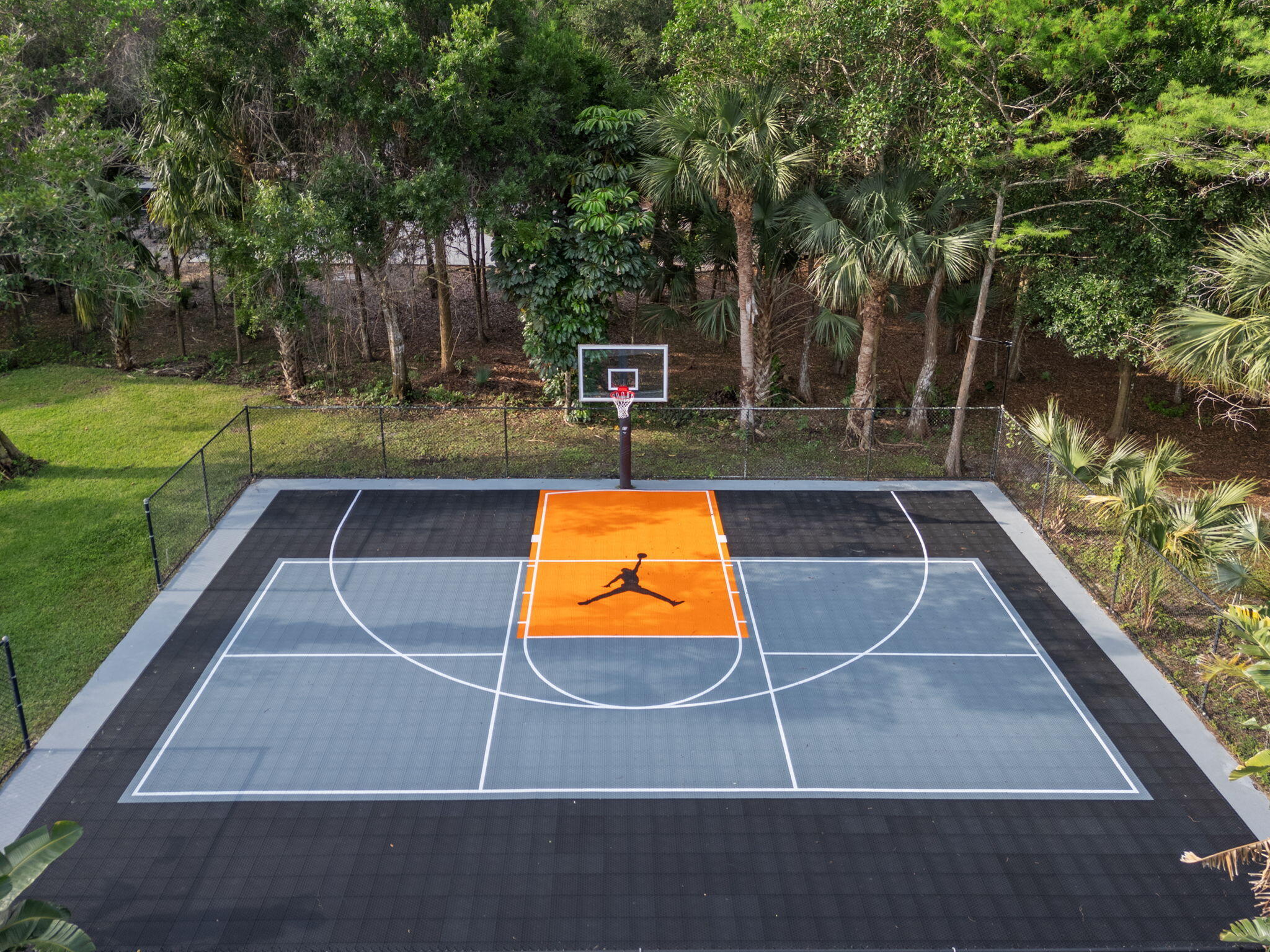 728 Deerwood Court
