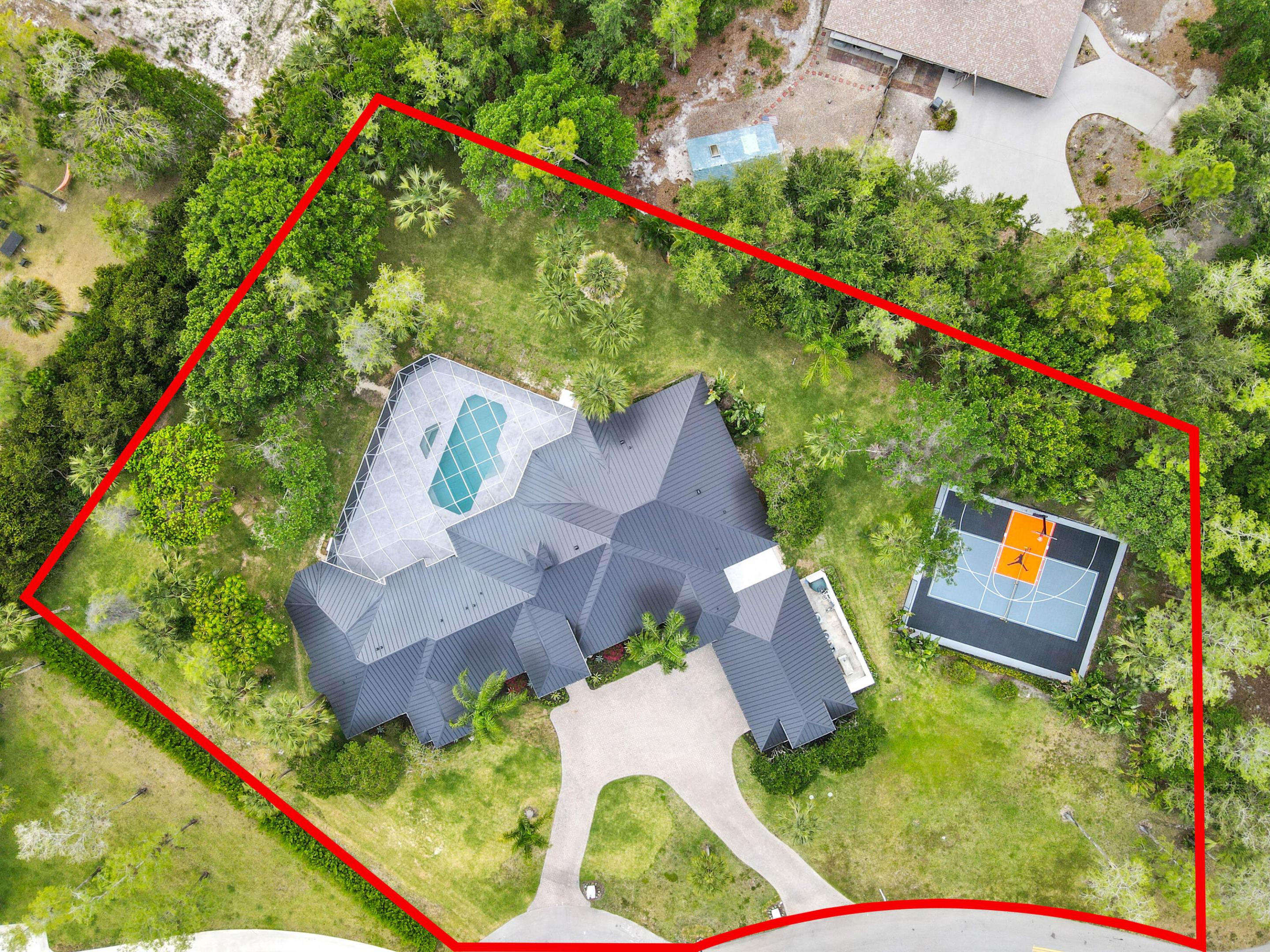 728 Deerwood Court