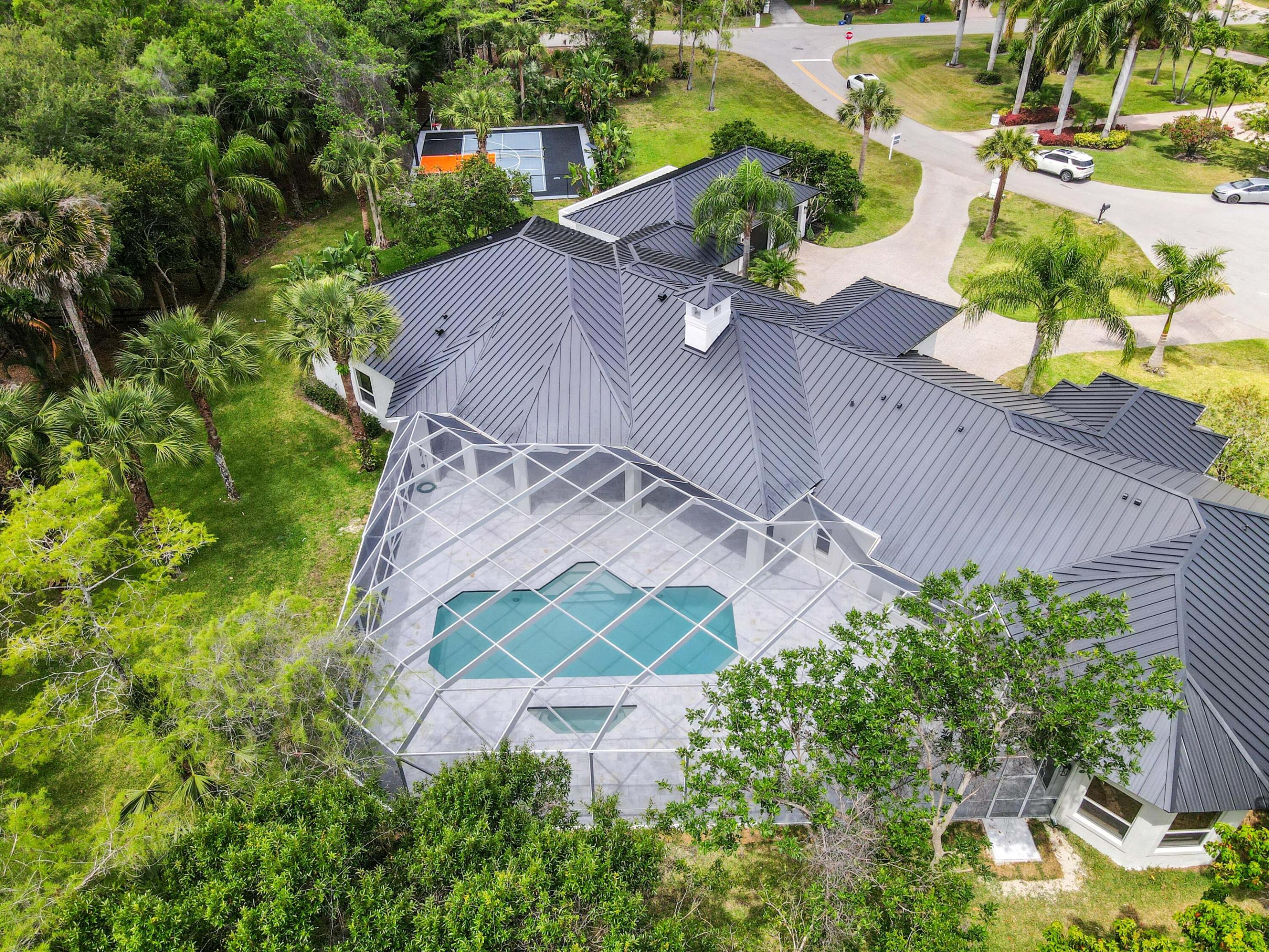 728 Deerwood Court
