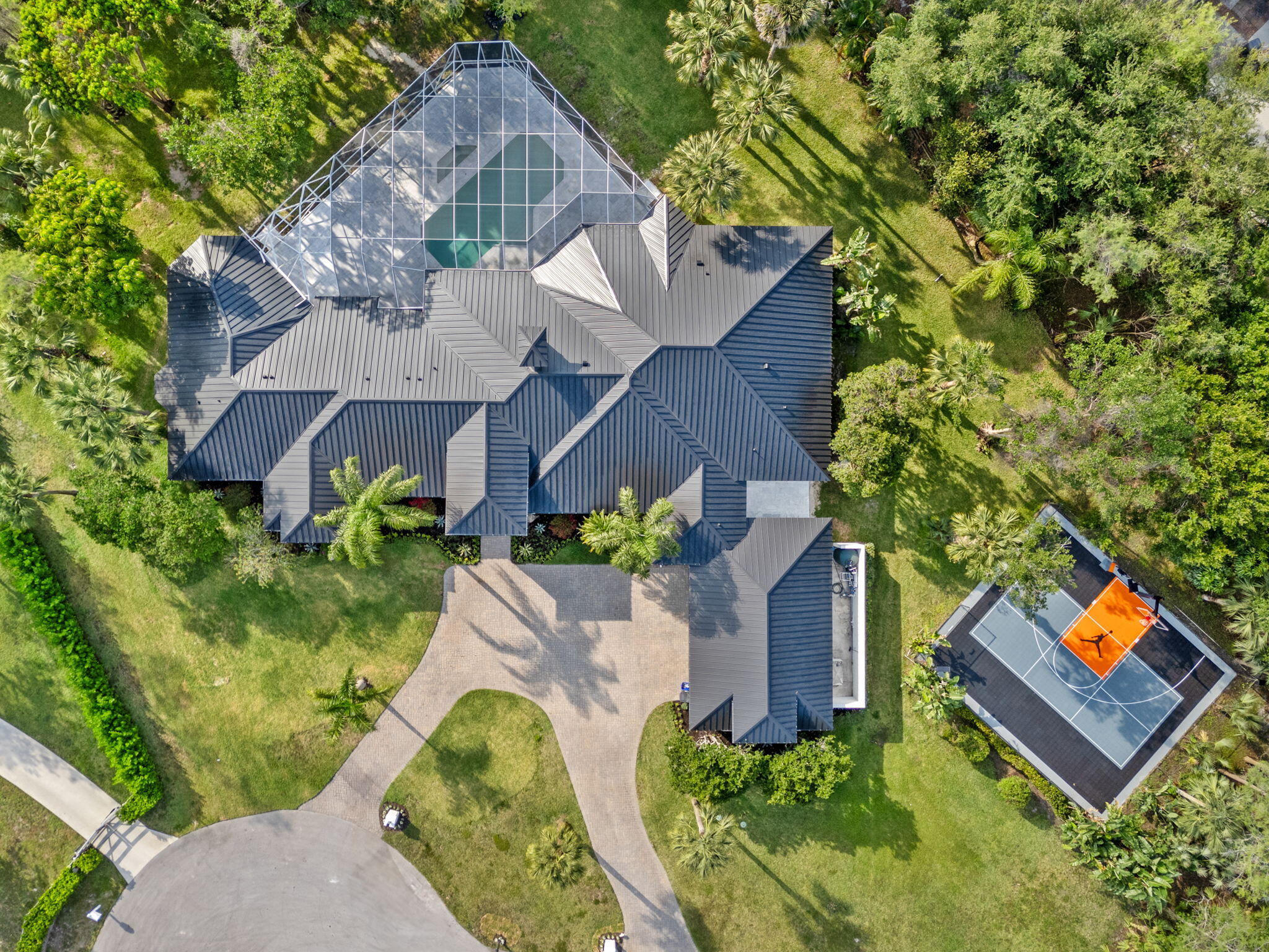 728 Deerwood Court