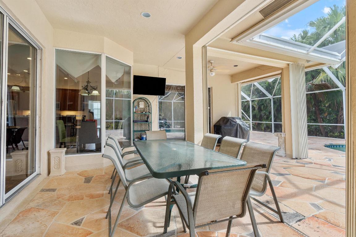 15268 75th Avenue N Avenue N