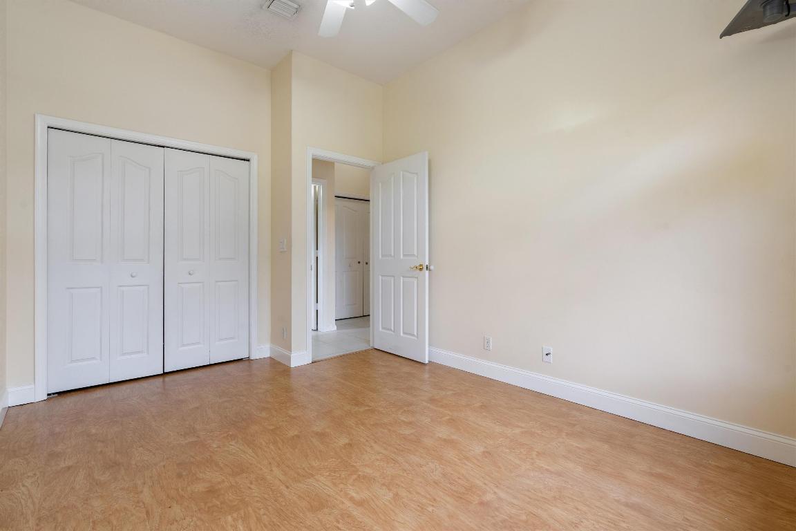 15268 75th Avenue N Avenue N