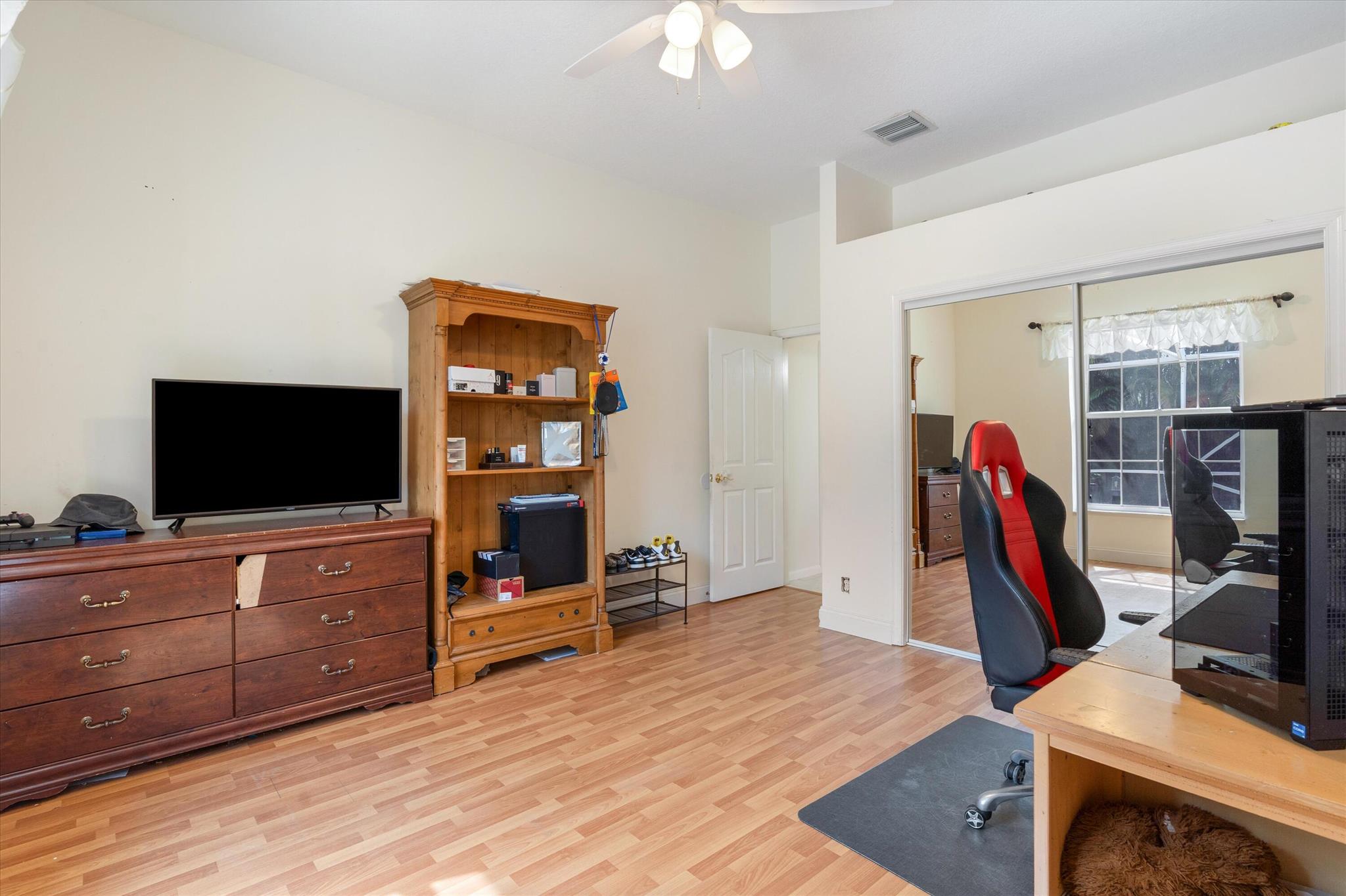 15268 75th Avenue N Avenue N