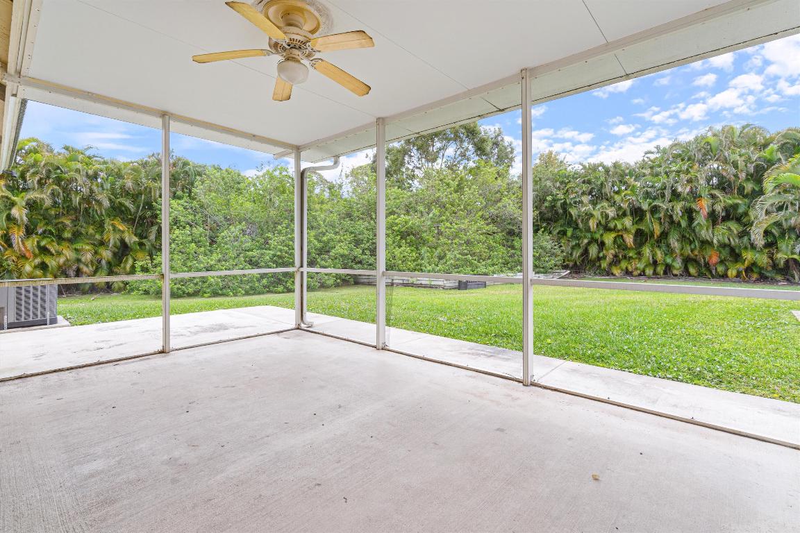 15268 75th Avenue N Avenue N