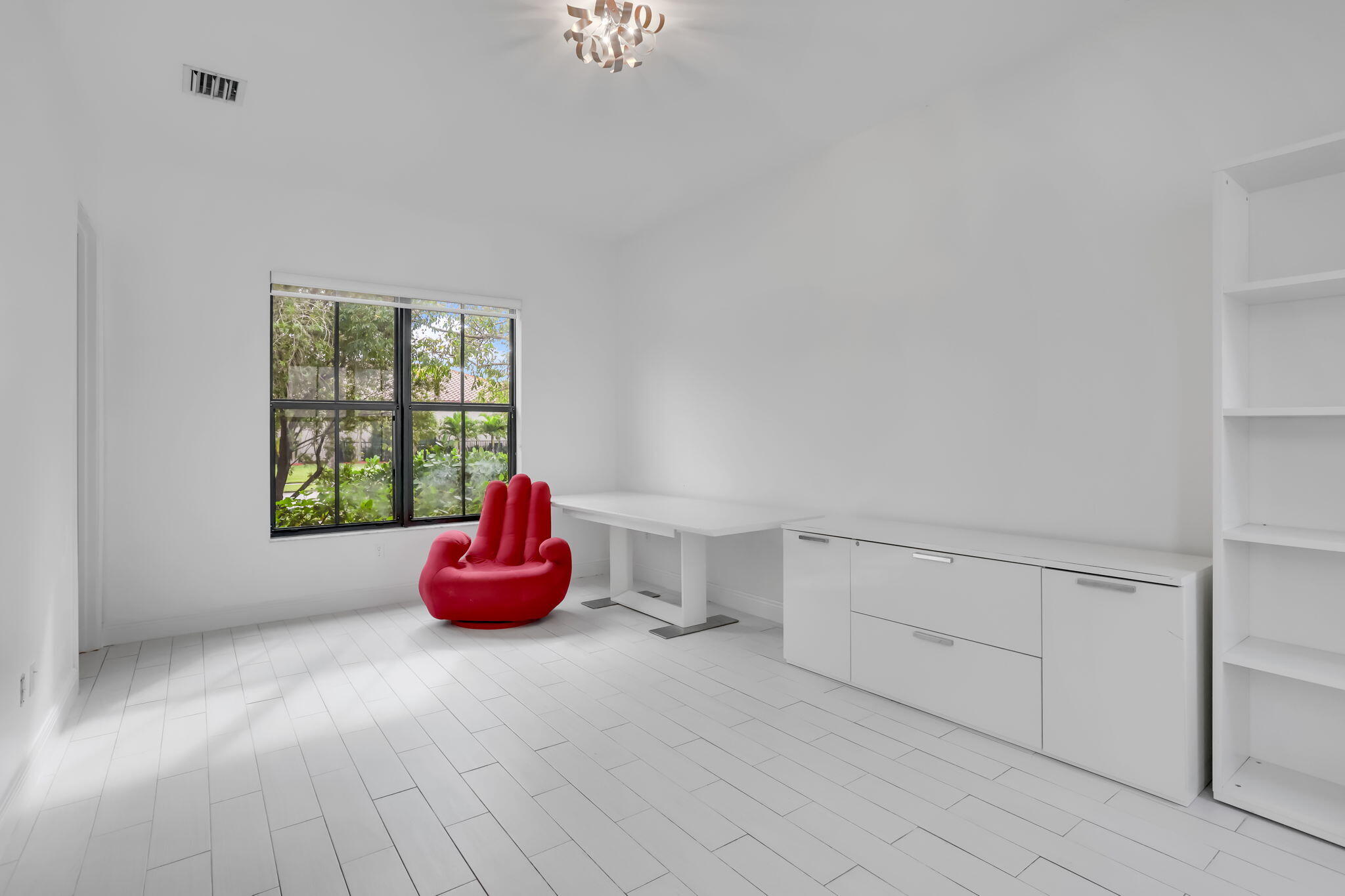 6231 E Vireo Court