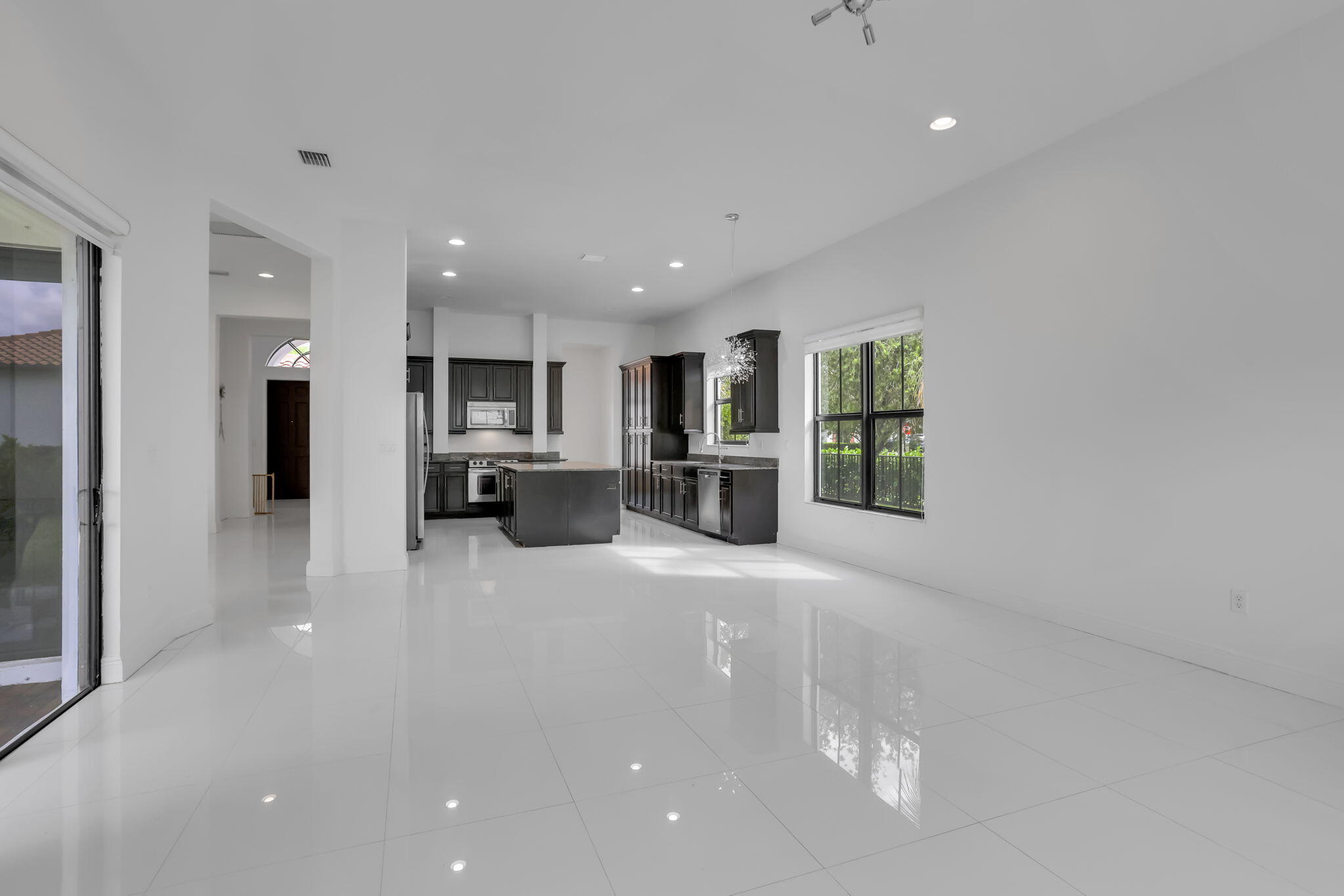 6231 E Vireo Court