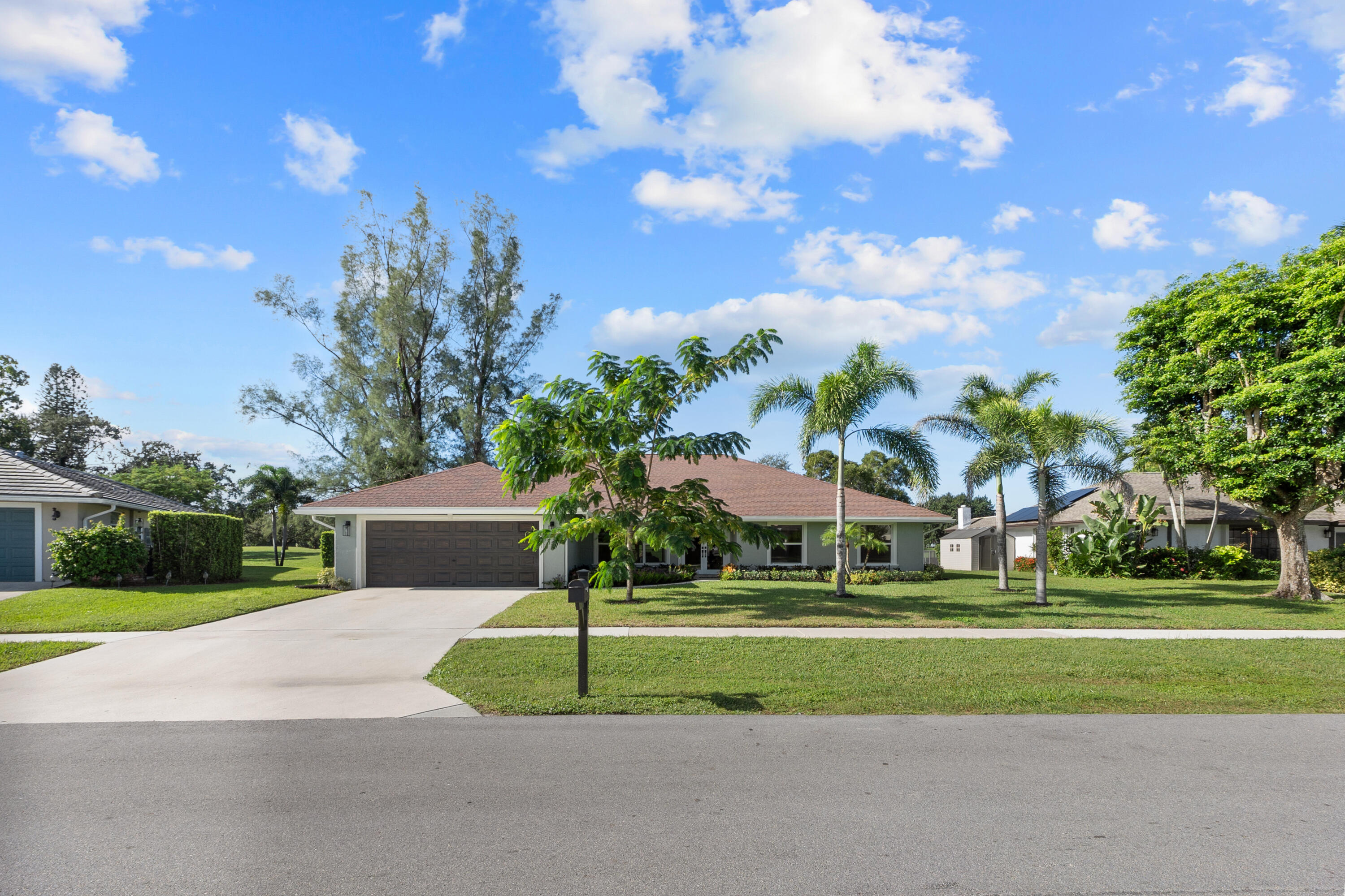 1395 Pine Valley Drive