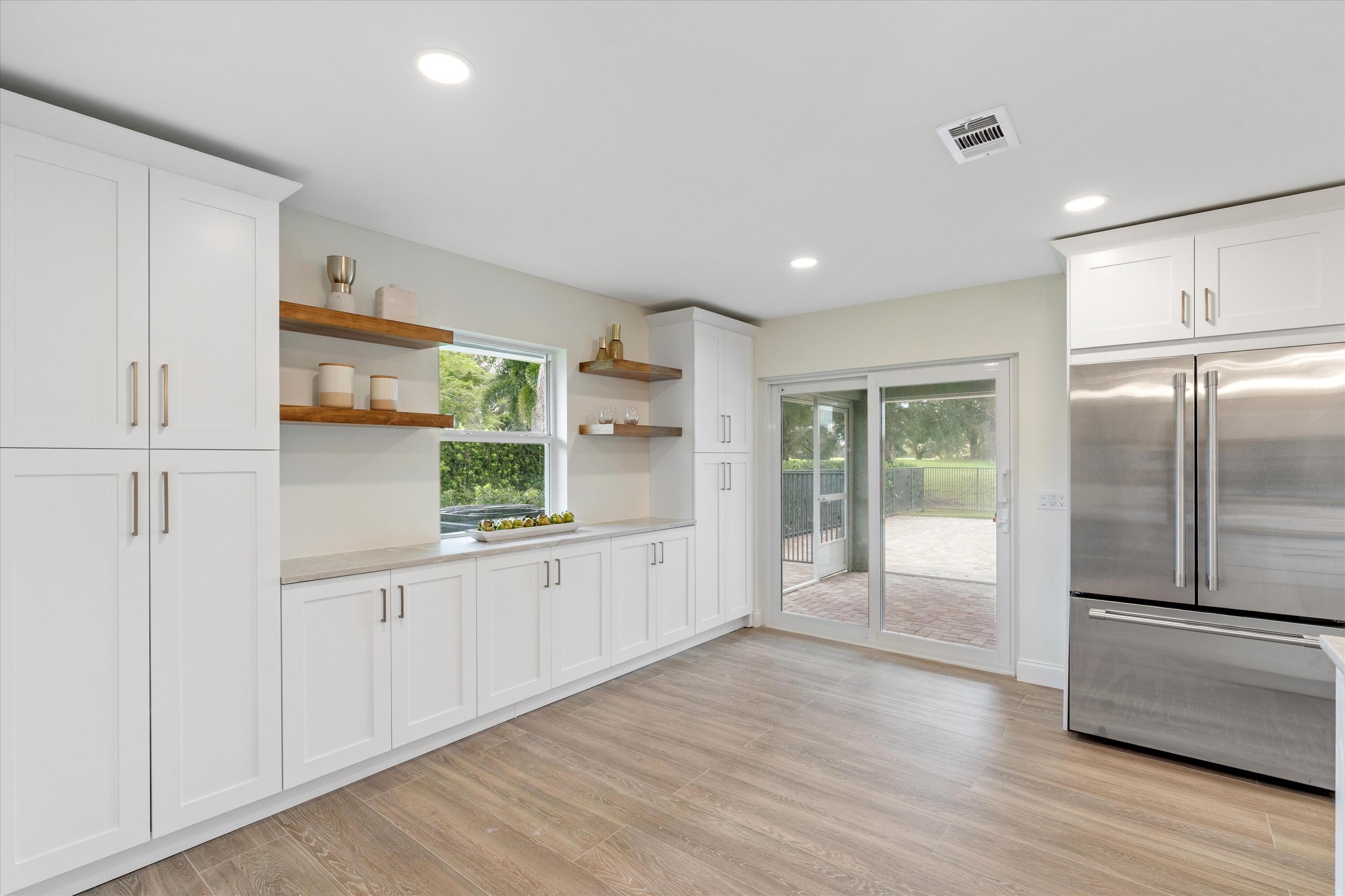 1395 Pine Valley Drive
