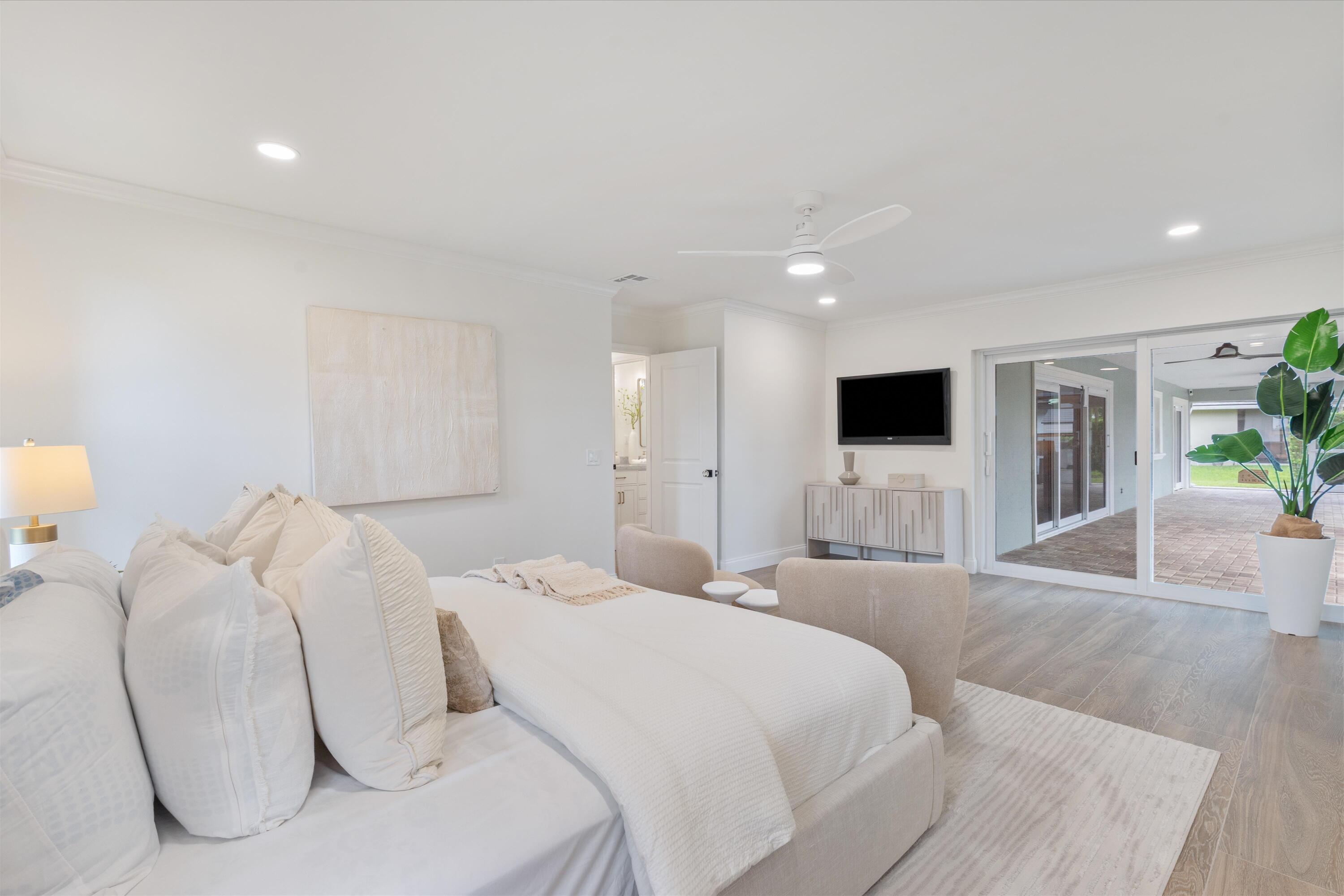 1395 Pine Valley Drive
