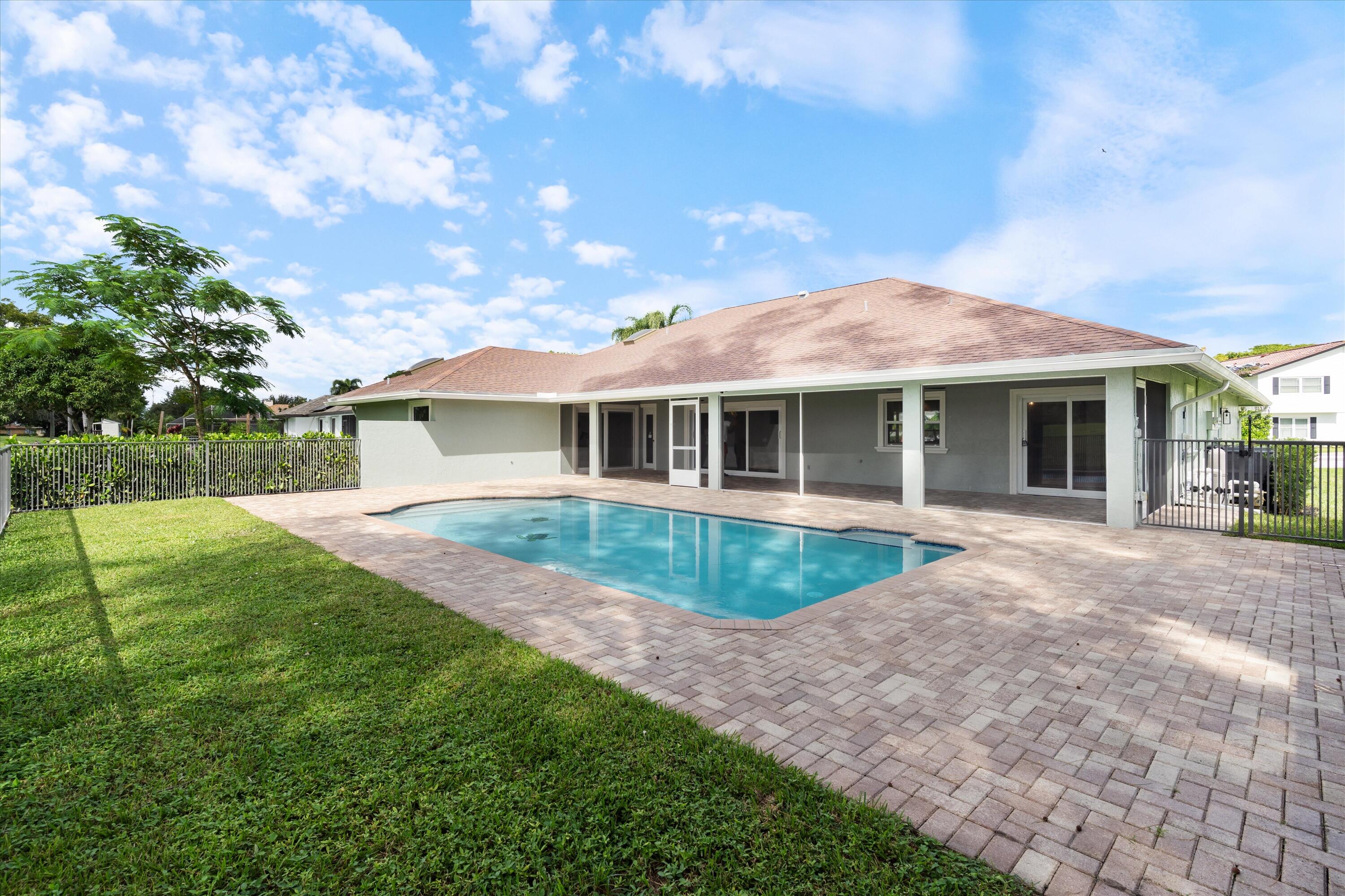 1395 Pine Valley Drive