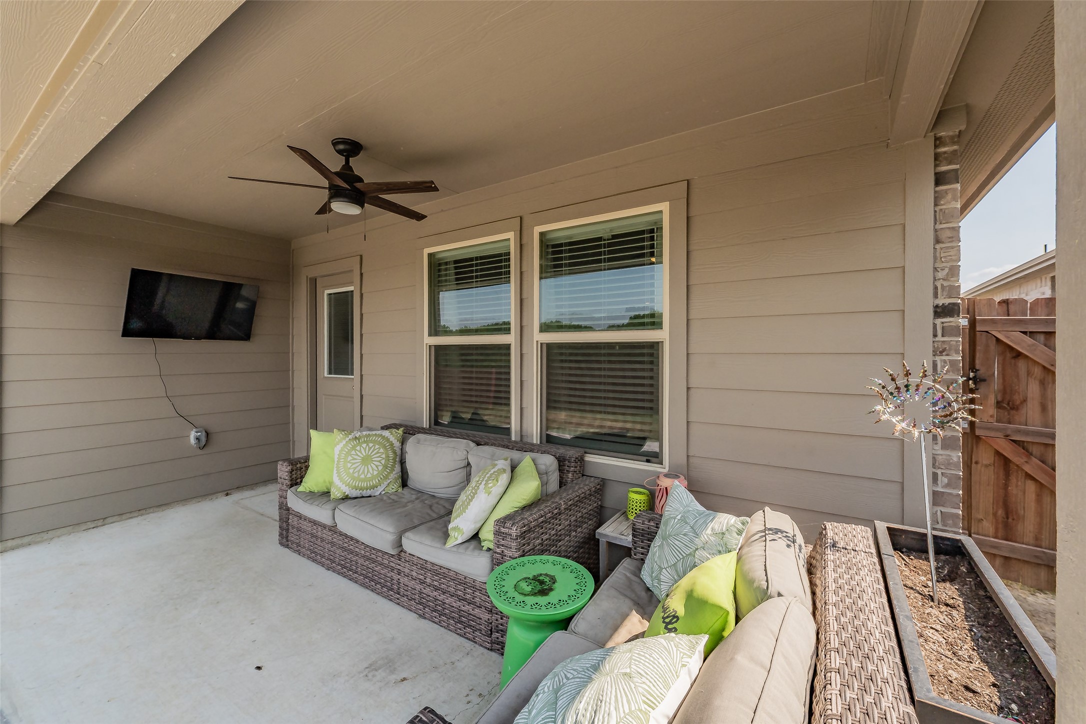 1385 Dillard Creek Drive