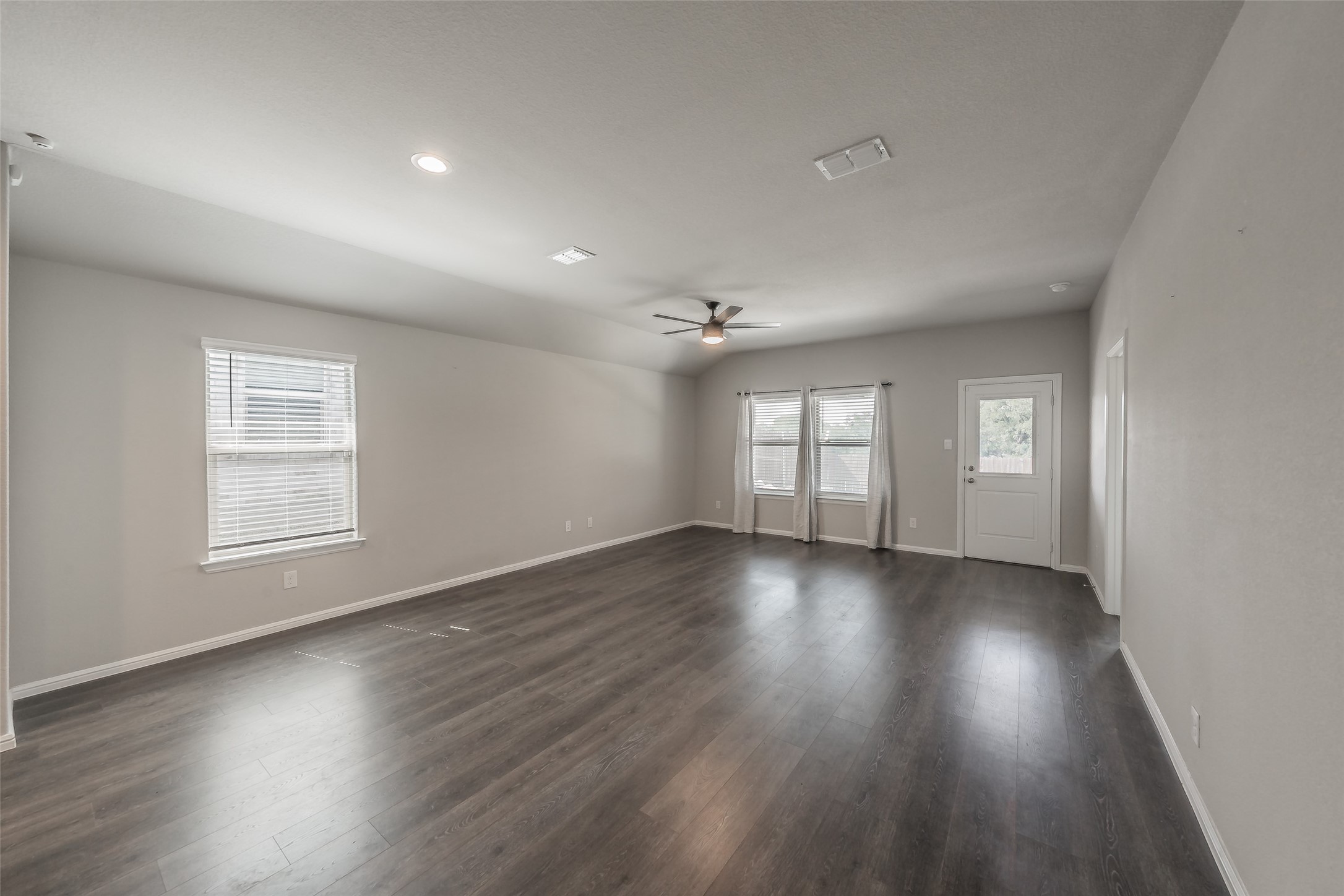 1385 Dillard Creek Drive