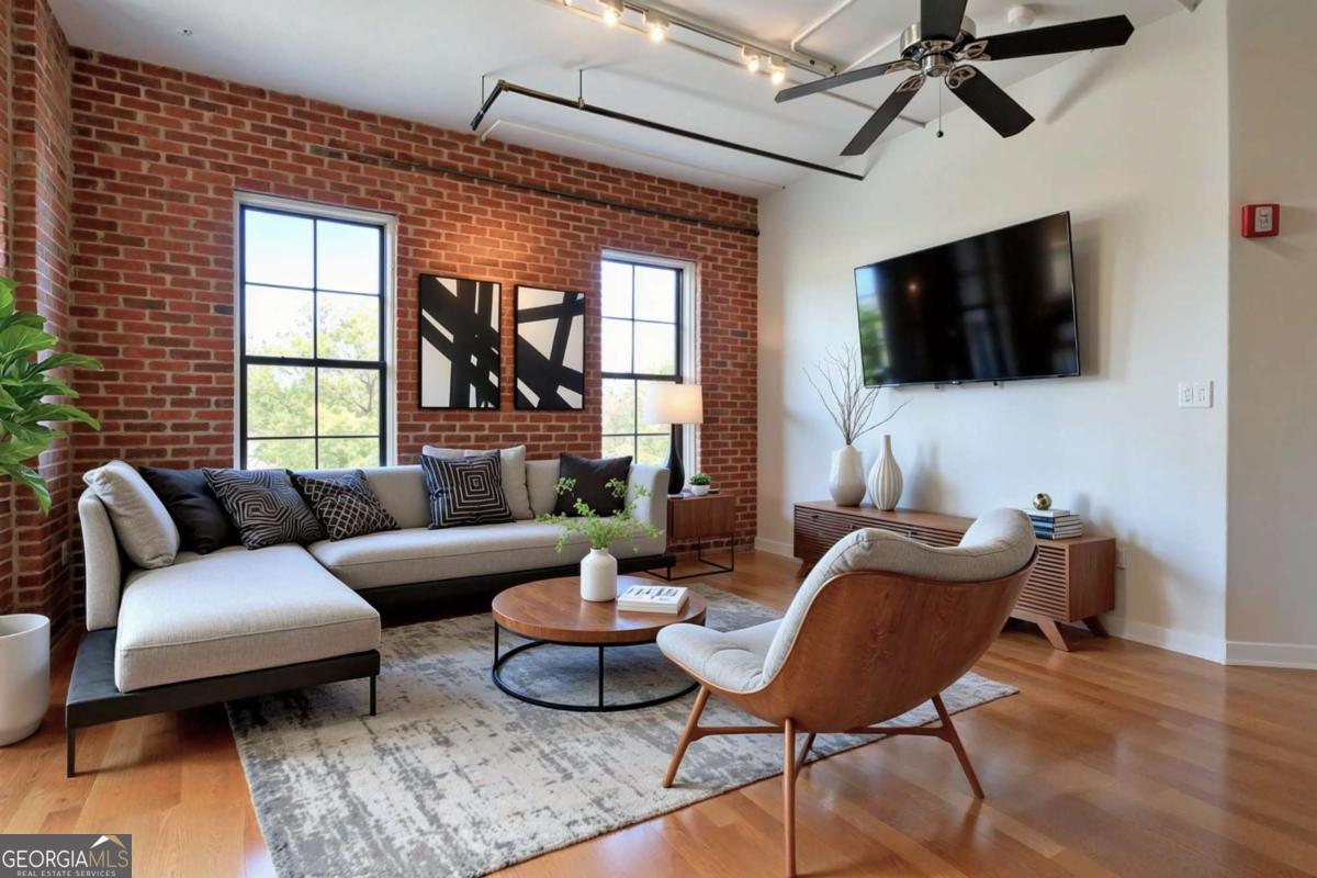 395 Central Park Place NE # 450