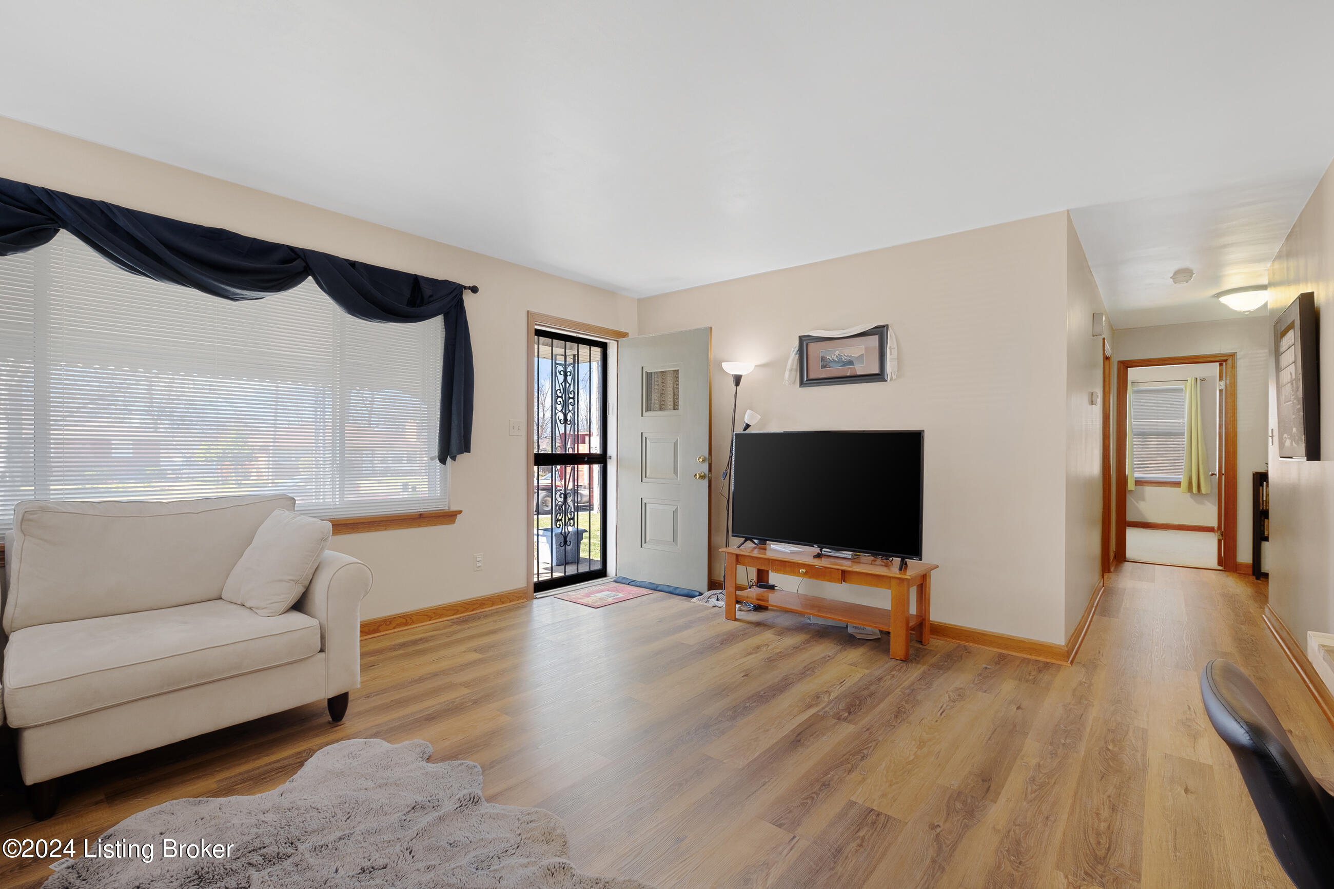 7907 Shepherdsville Rd