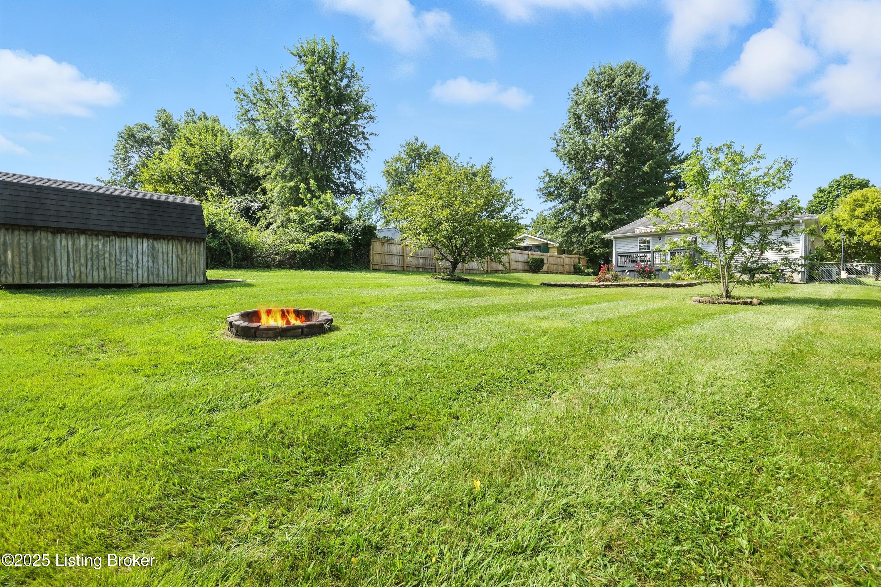 301 Stamper Ave