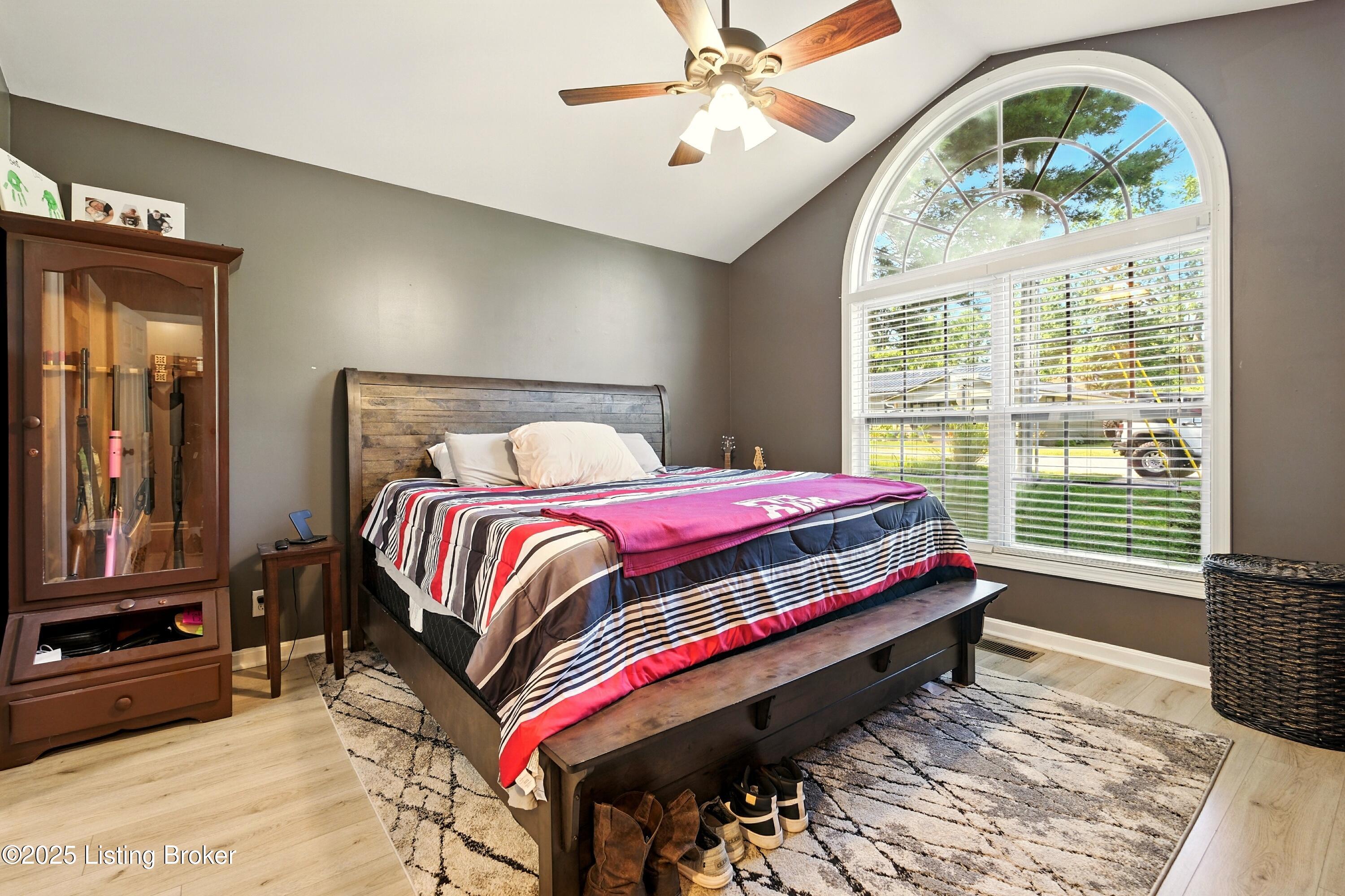 301 Stamper Ave