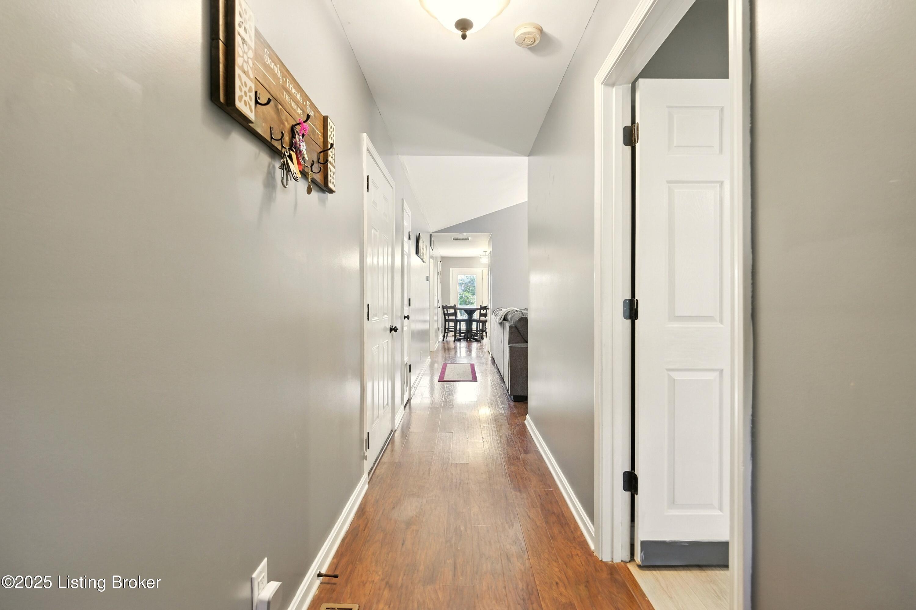 301 Stamper Ave