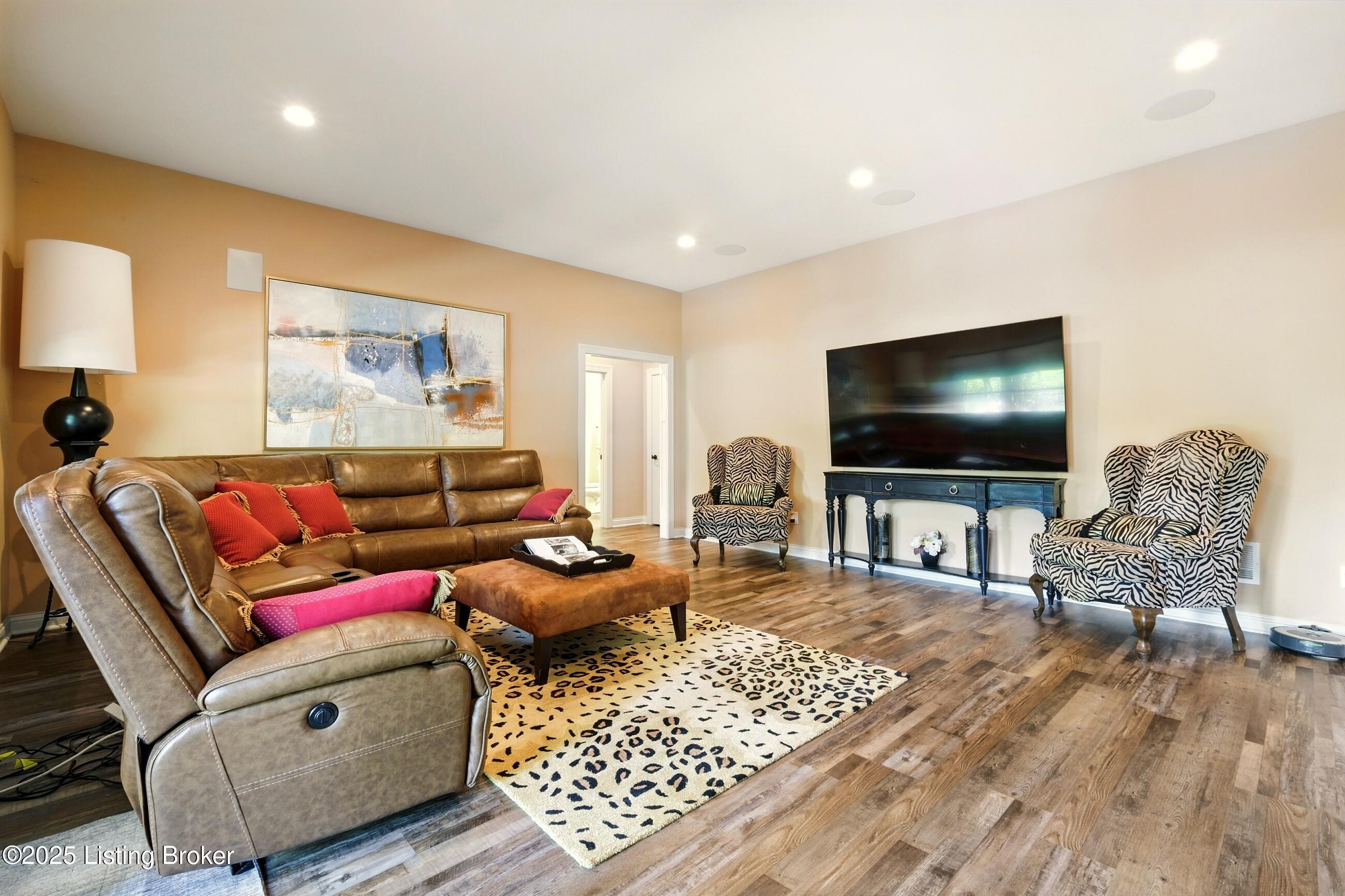 2005 Oakshade Ct