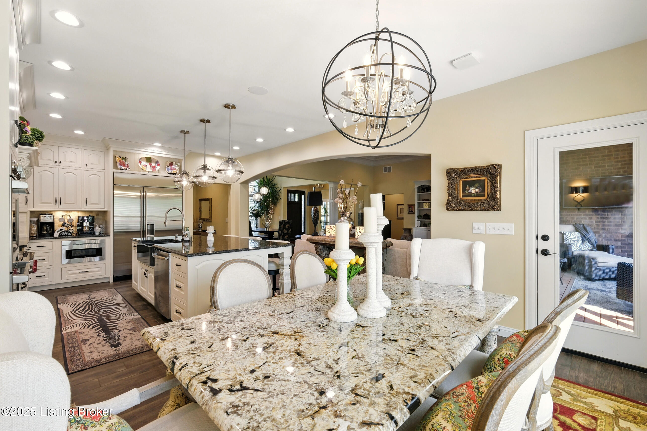 2005 Oakshade Ct