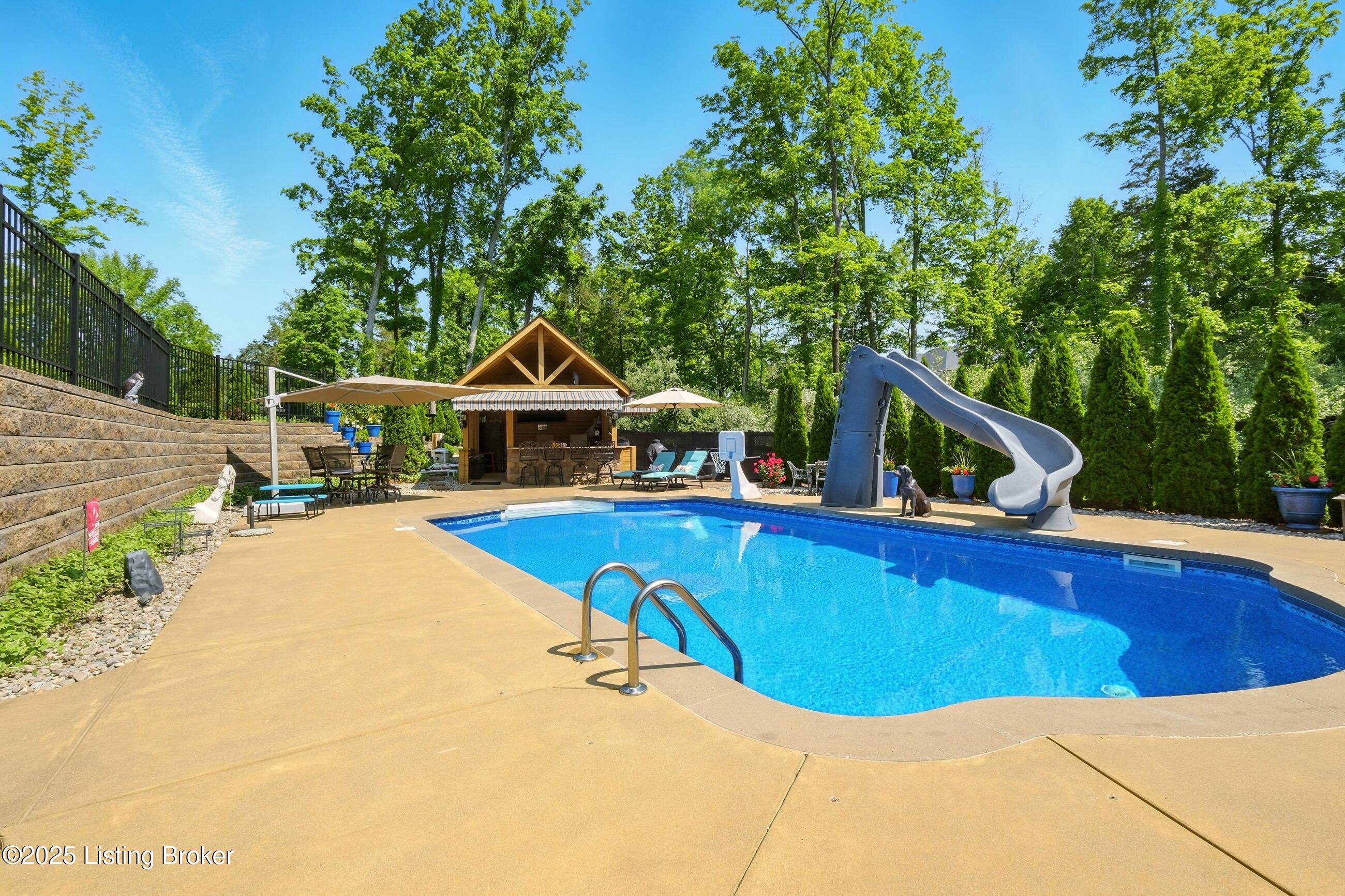 2005 Oakshade Ct