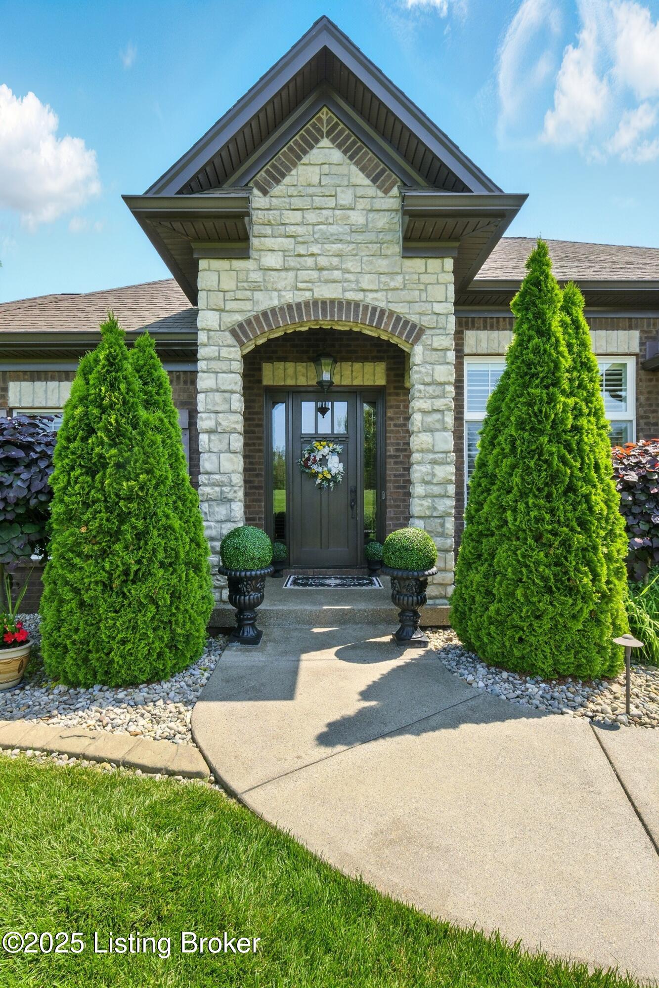 2005 Oakshade Ct