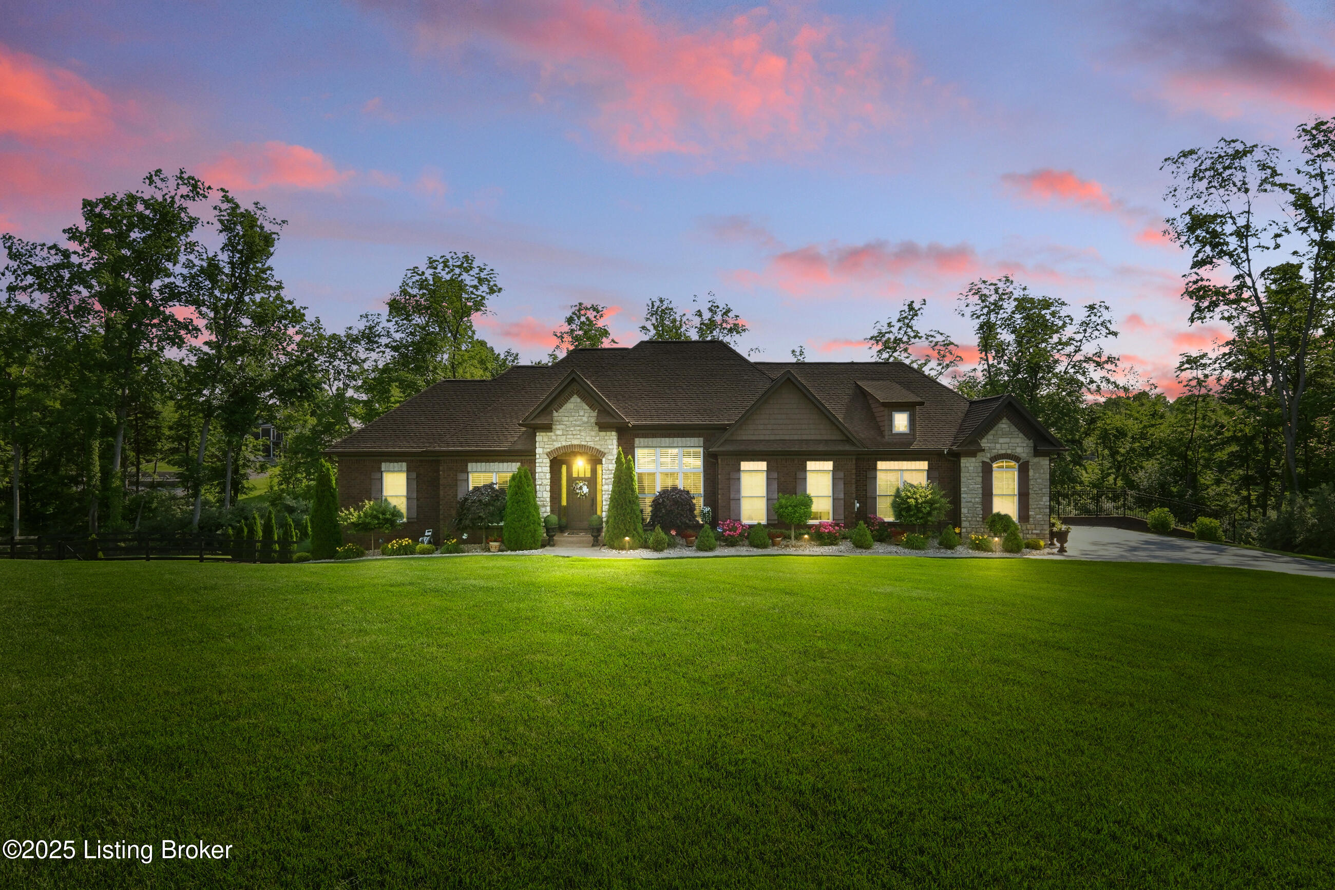 2005 Oakshade Ct