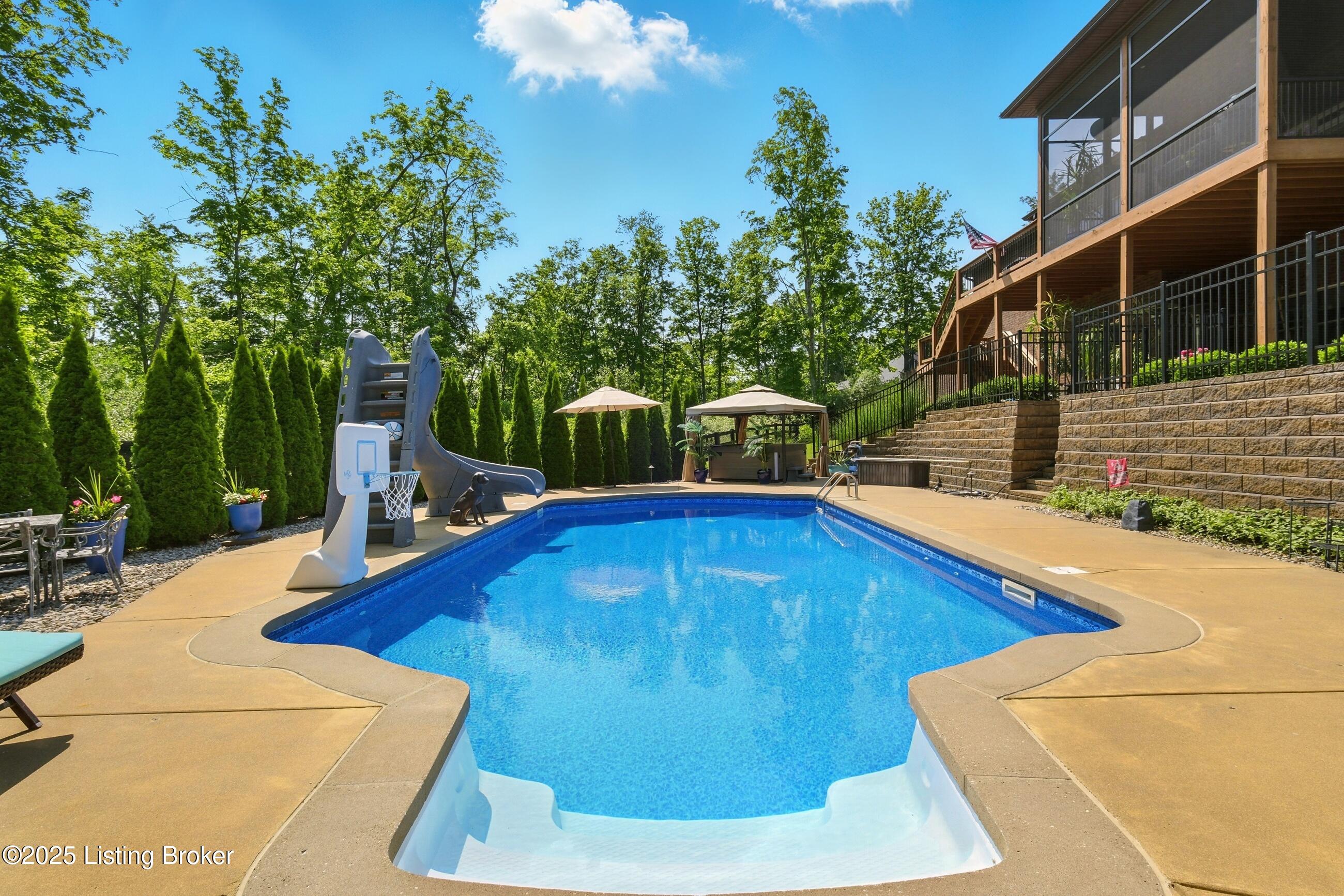2005 Oakshade Ct