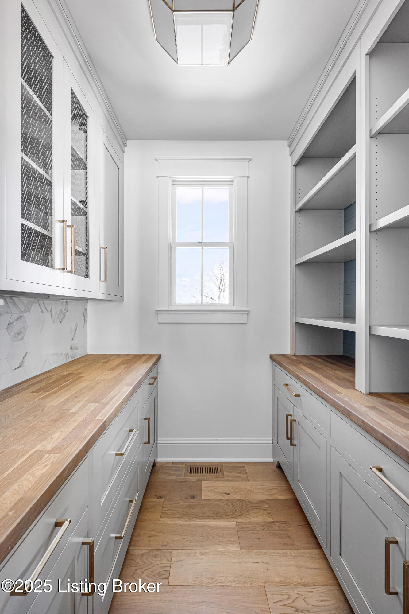 4907 Sycamore Ridge Ln