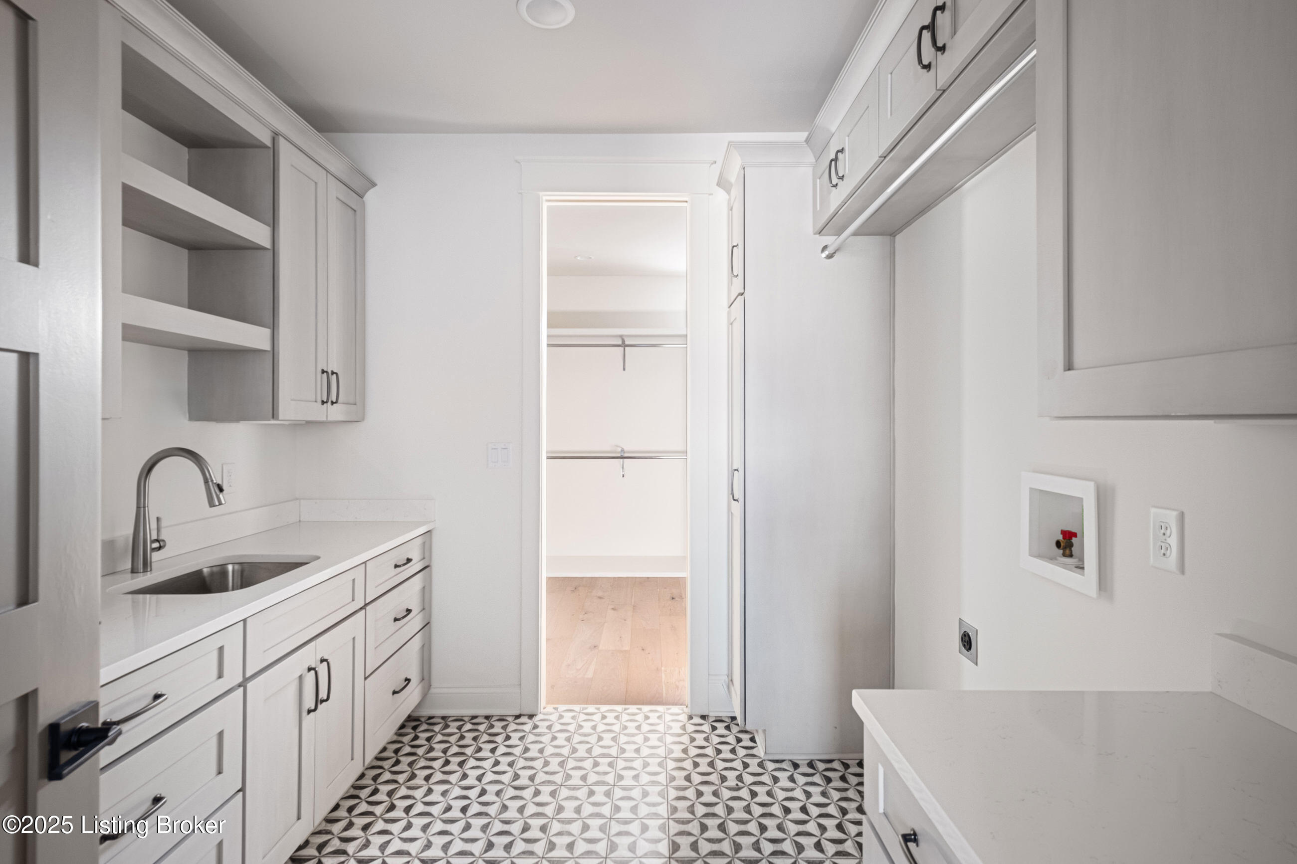 4907 Sycamore Ridge Ln