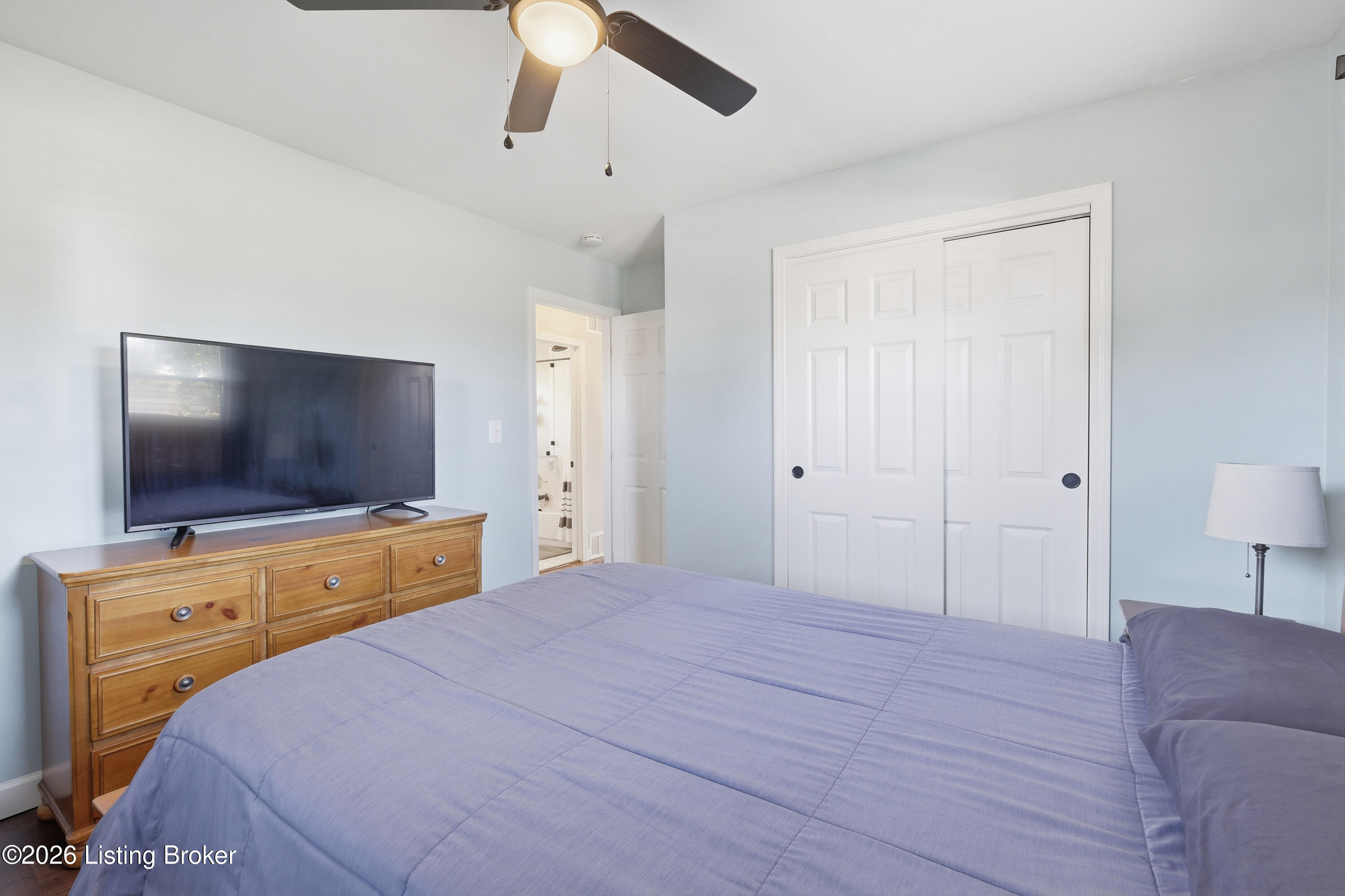 7205 Lorenzo Ln