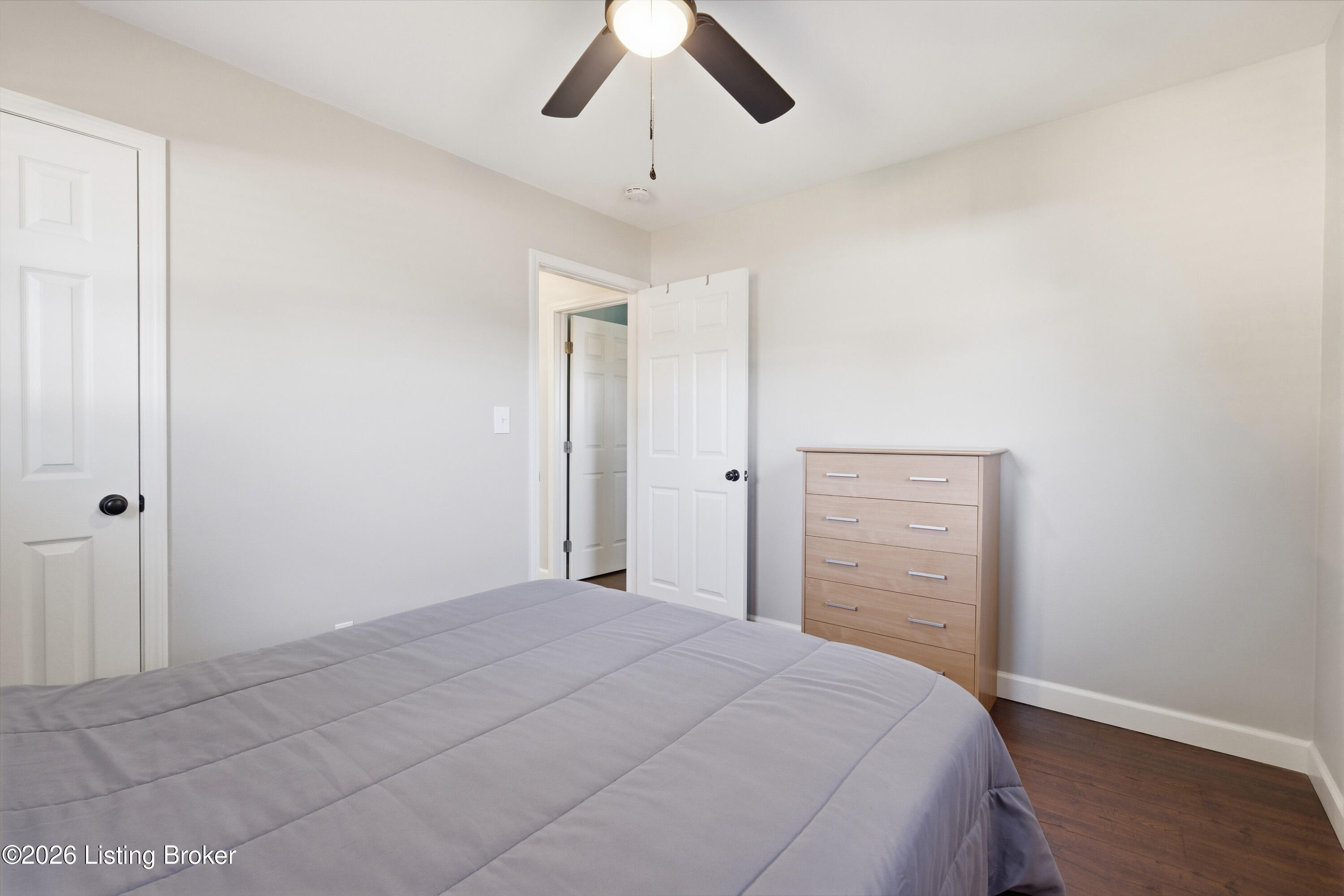7205 Lorenzo Ln