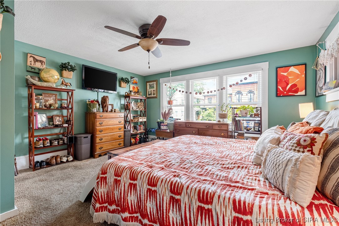 1522 E Market Street