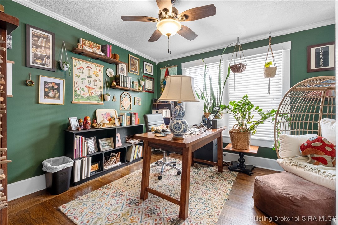 1522 E Market Street