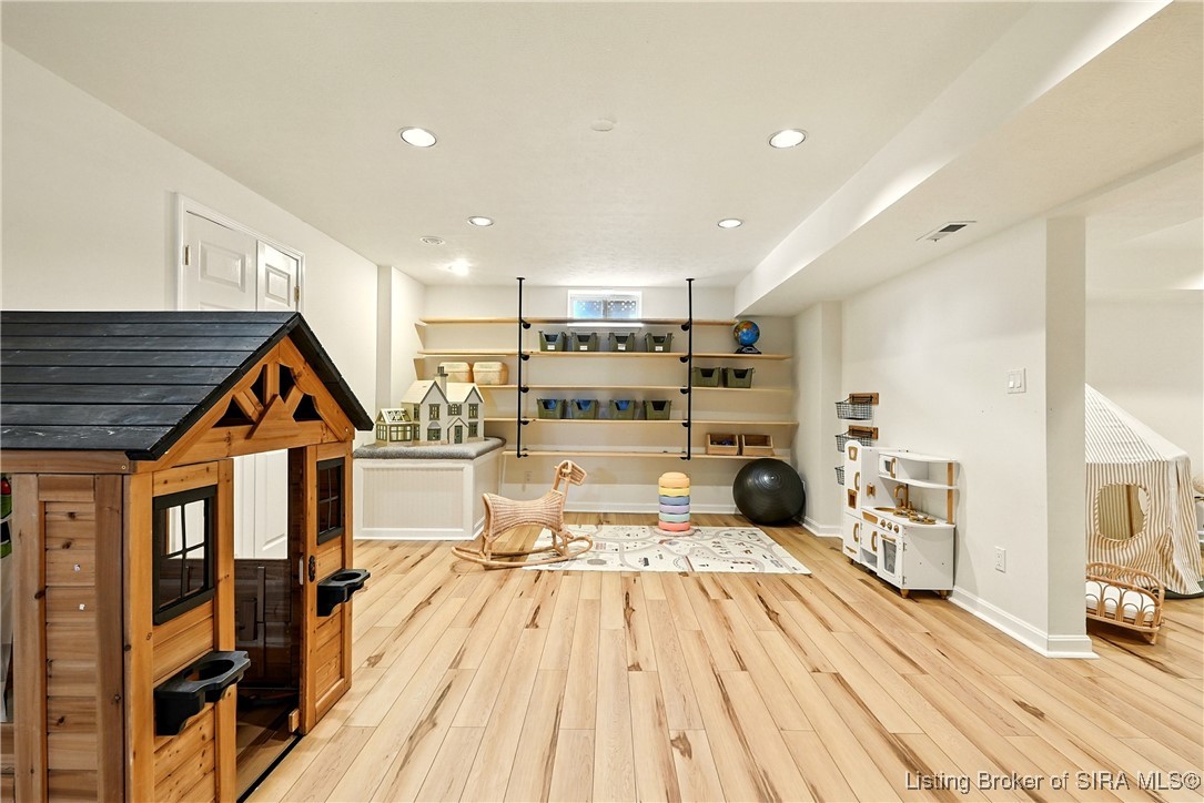 1715 Nole Drive
