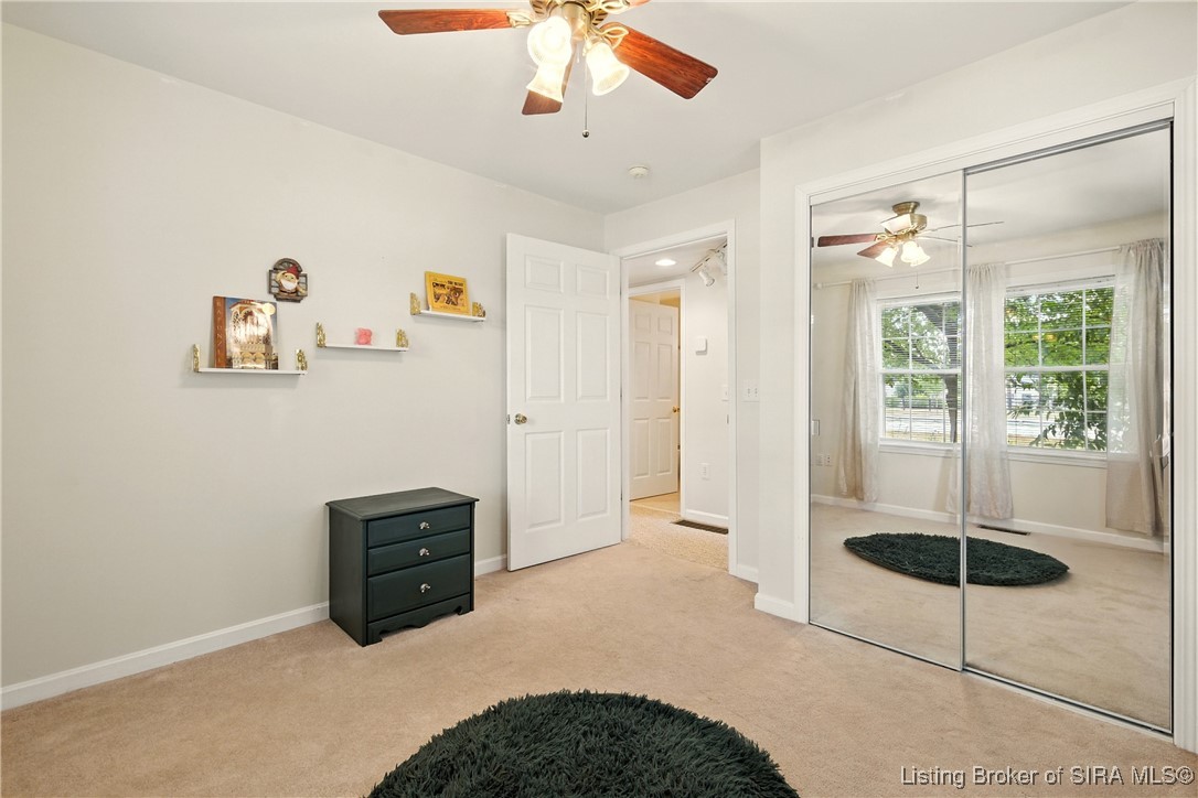 658 N Clark Boulevard