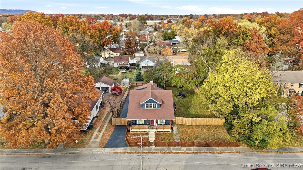 1324 Roosevelt Avenue