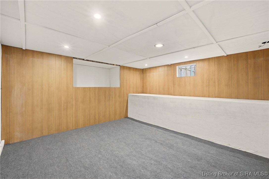 1324 Roosevelt Avenue