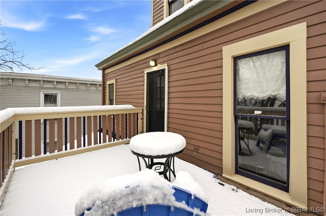 209 W Market Street