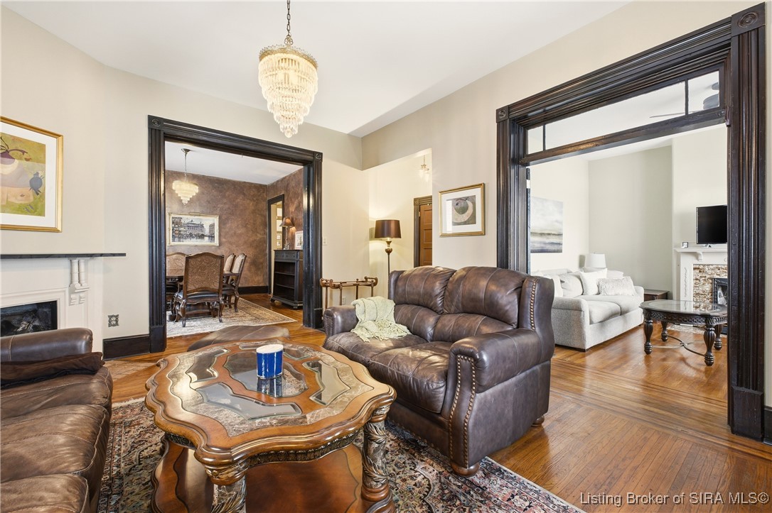 209 W Market Street