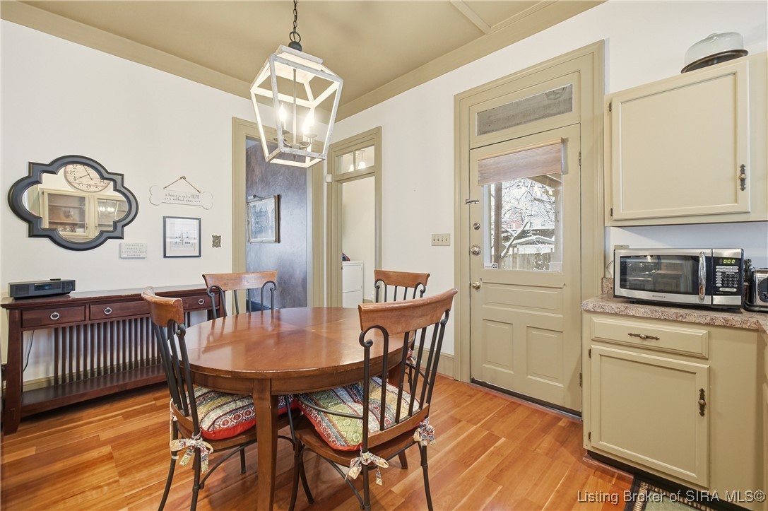 209 W Market Street