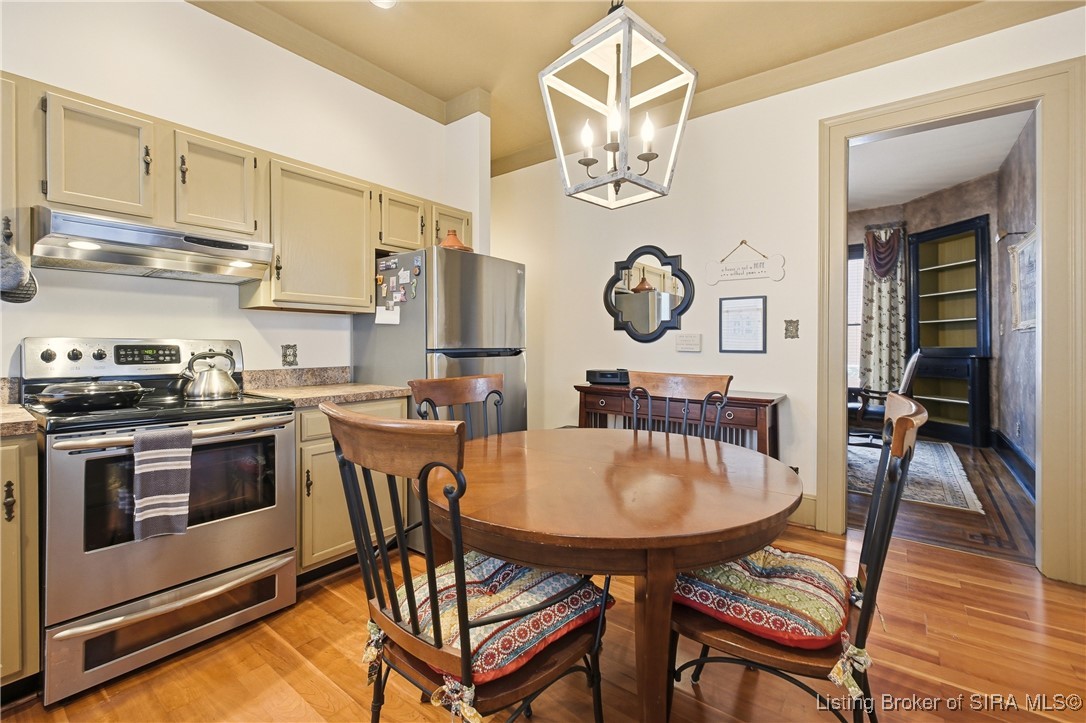 209 W Market Street
