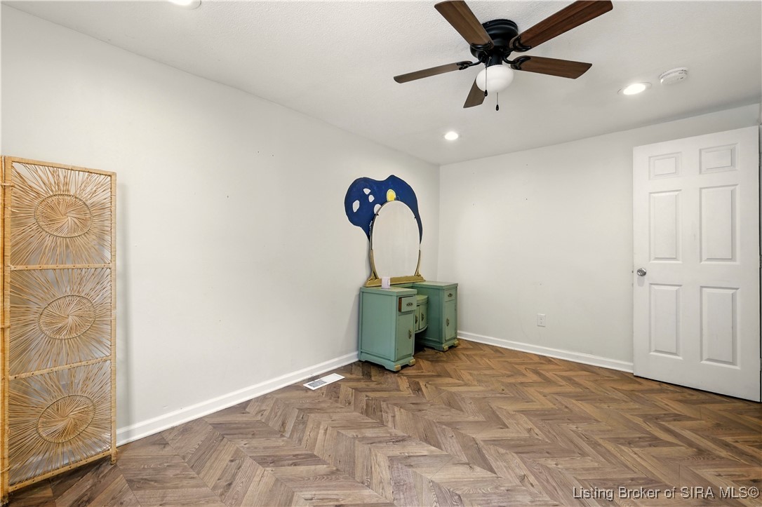 613 W Market Street