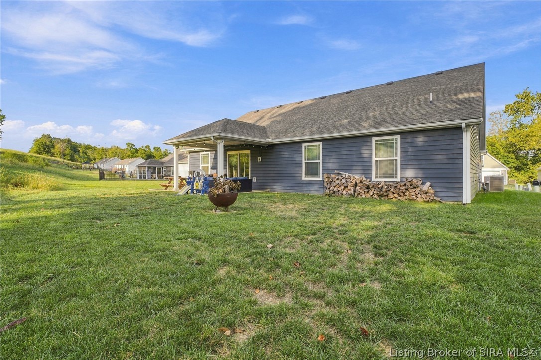 7018 Hollkamp Way