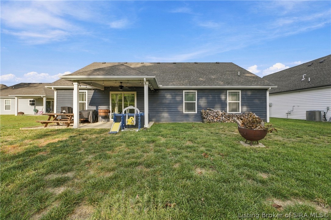 7018 Hollkamp Way