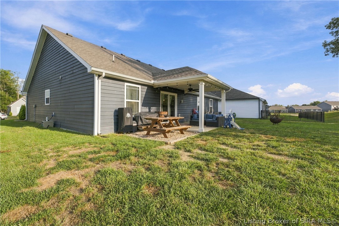 7018 Hollkamp Way