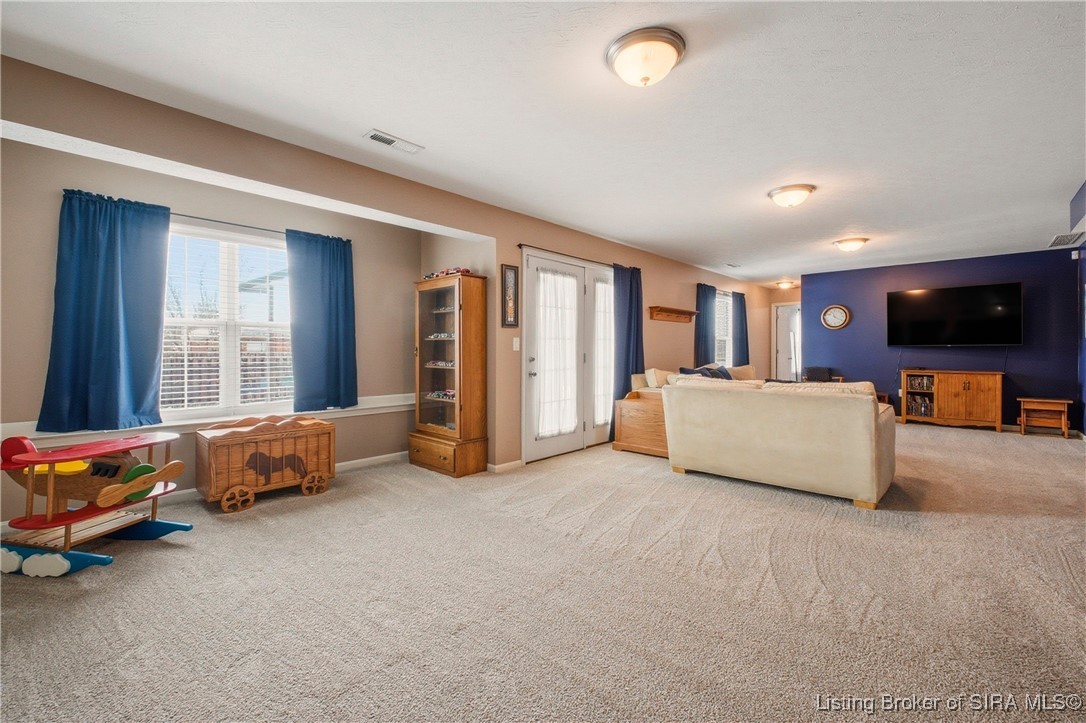 3808 Laurens Circle
