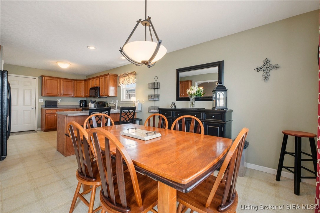 3808 Laurens Circle
